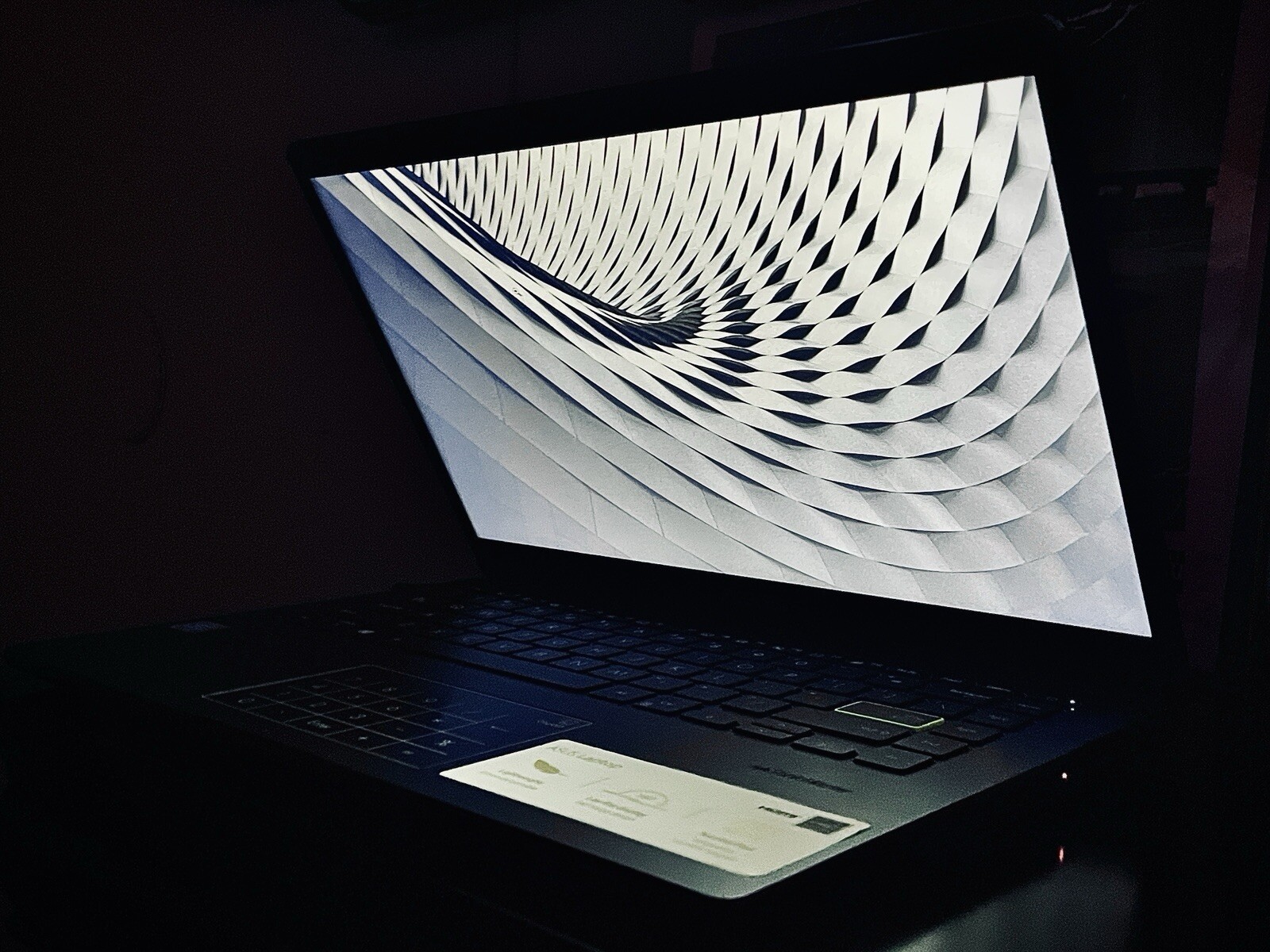 Asus_Vivobook. Good Condition
