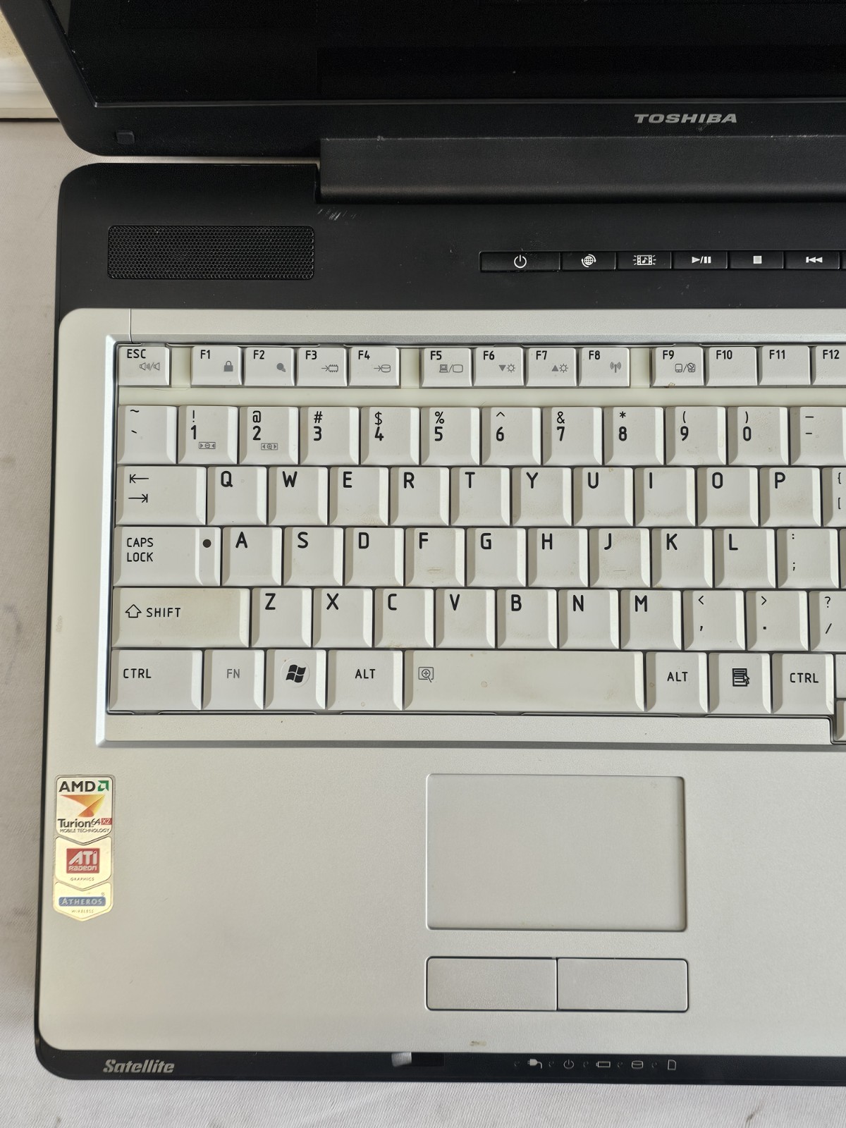 Toshiba Satellite P205D Laptop – AMD Turion 64 X2 – 2GB RAM – Parts/Repair READ
