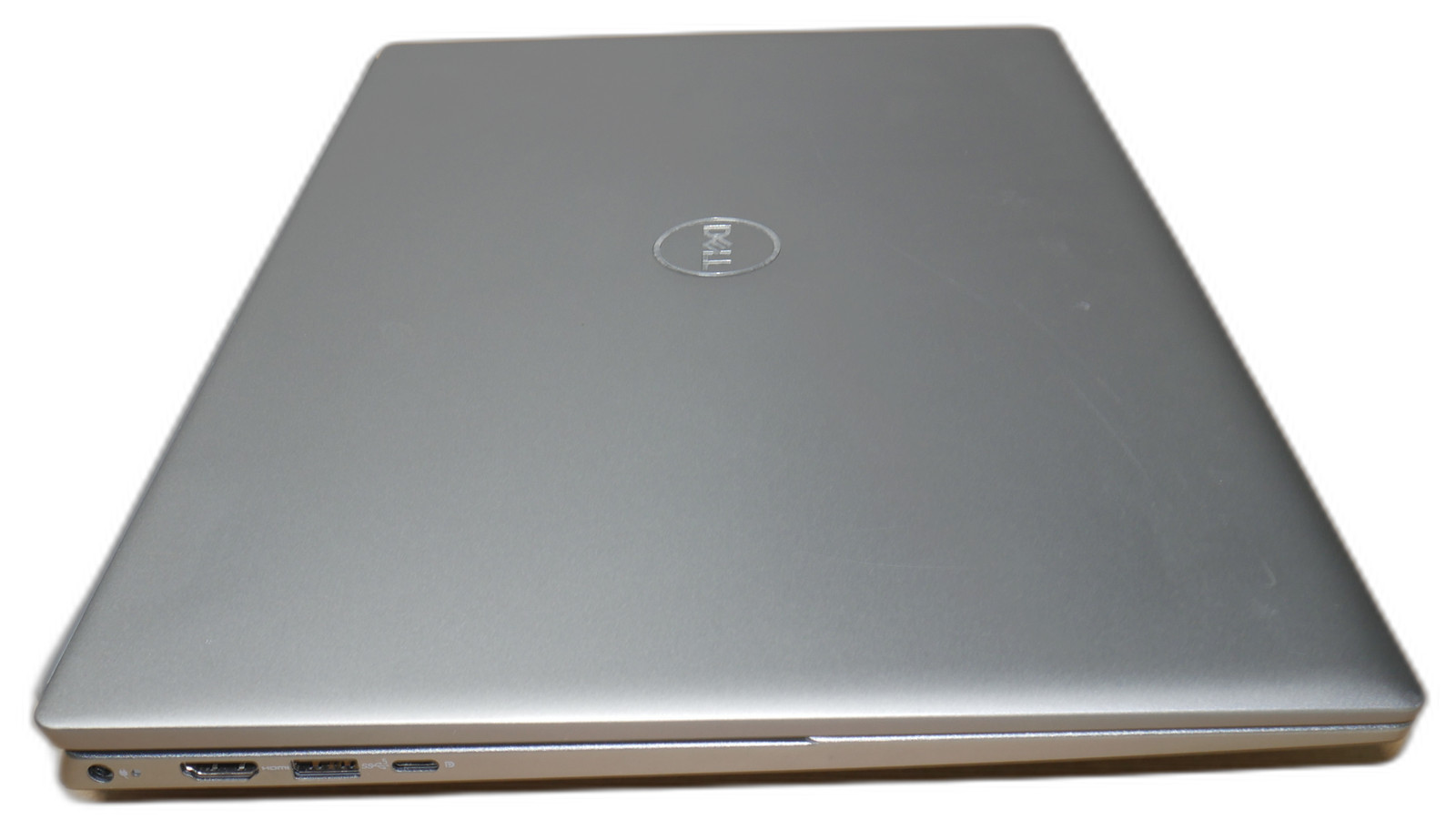 Dell Vostro 5620 Intel Core i5-1240P 0GHz 16 GB 256GB SSD 16″ Win 11 Pro W5