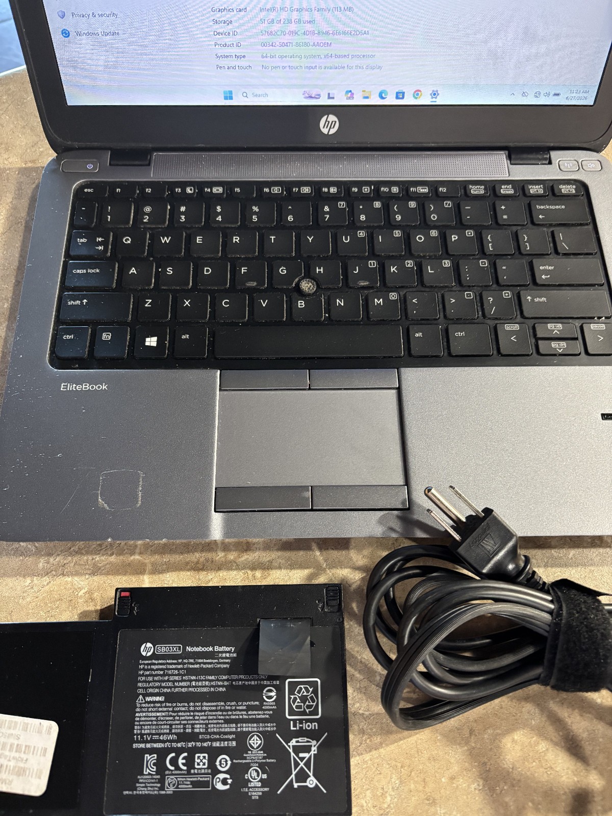 HP EliteBook 820 G1 Intel Core i5-4300U 8GB 256GB SSD W11 Pro 2 Batteries *READ*