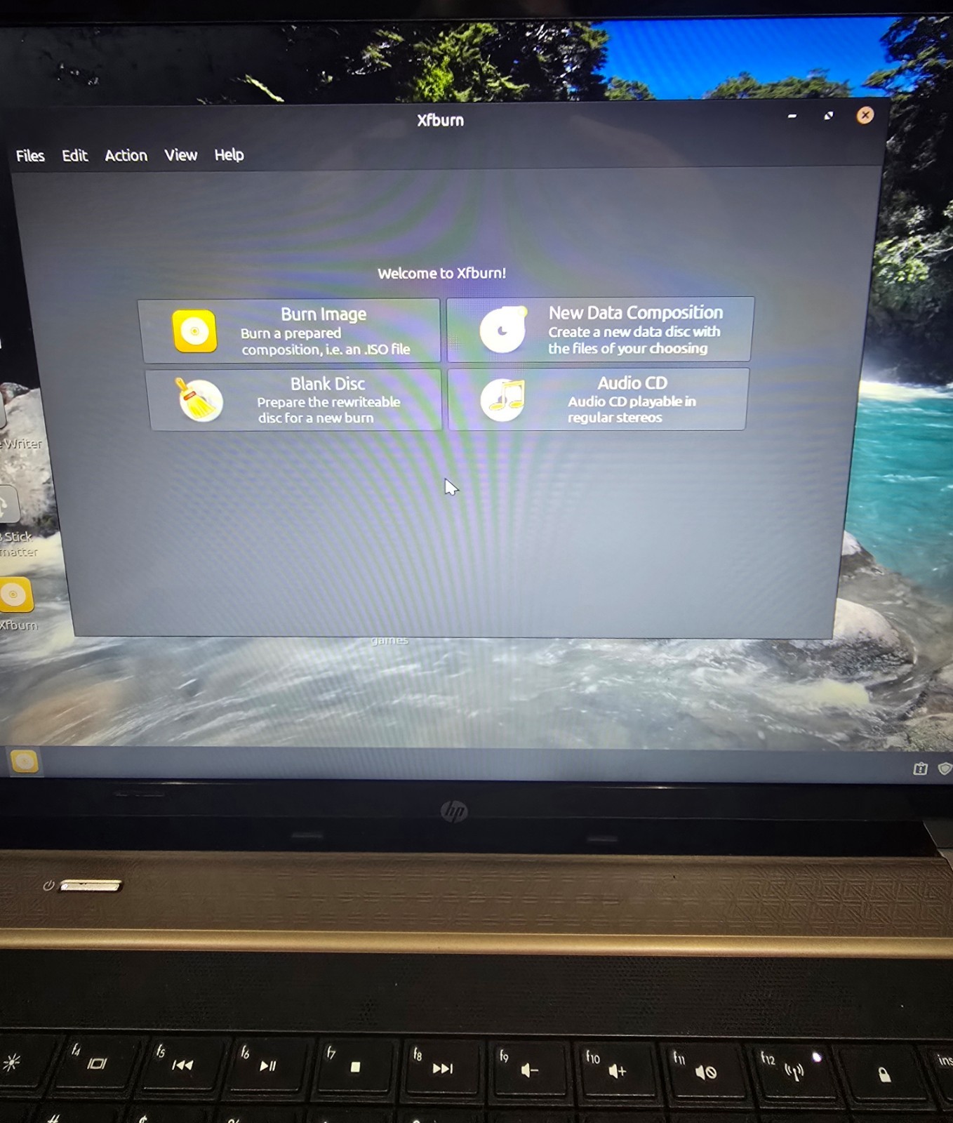 Laptop -15.6″ Linux-OS-Internet Ready W/Game Controller