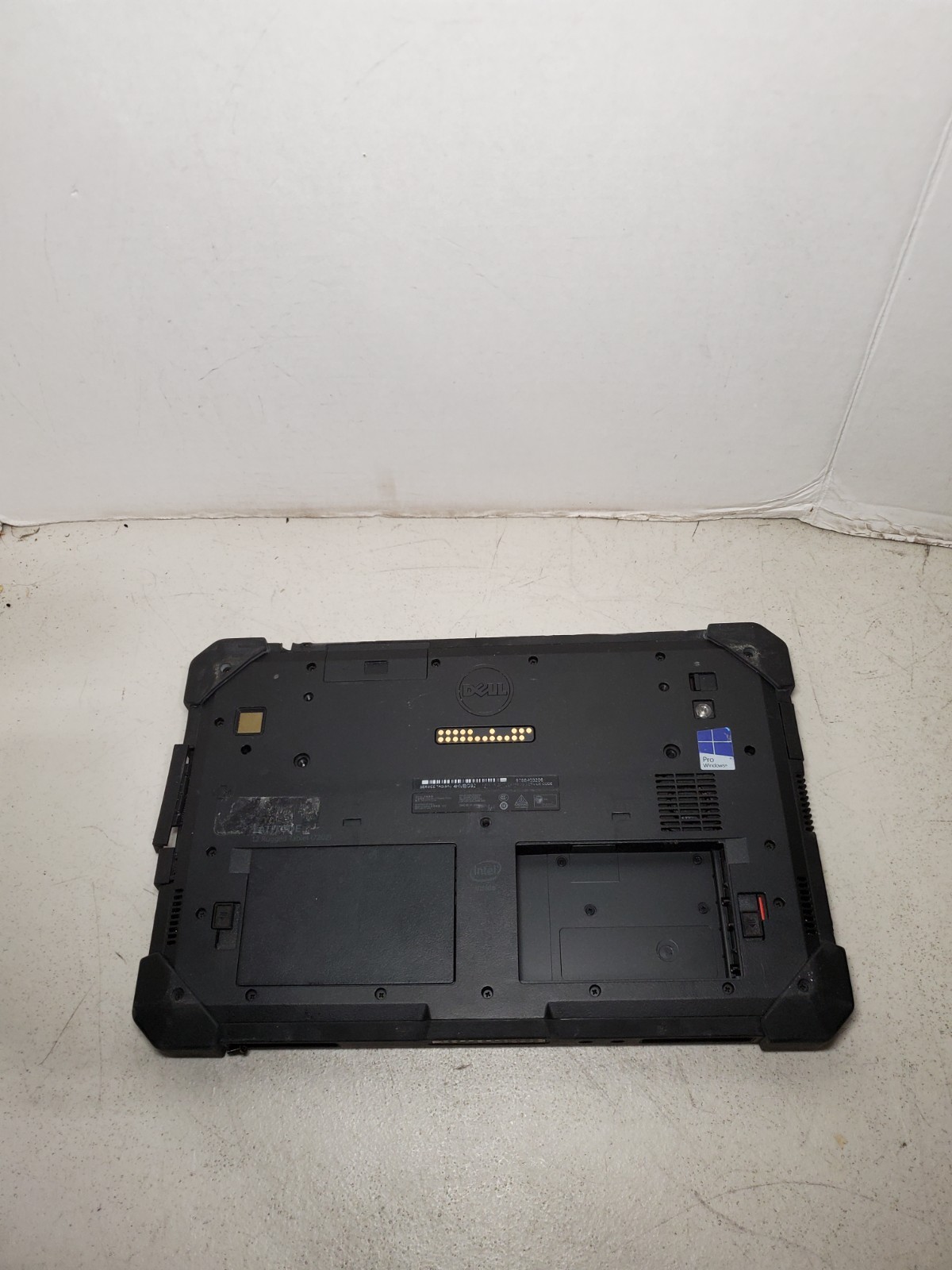 Dell Latitude 12 Rugged 7202 11.6″ M-5Y71 8GB RAM 256GB SSD WIN10 NO BATTERY #69