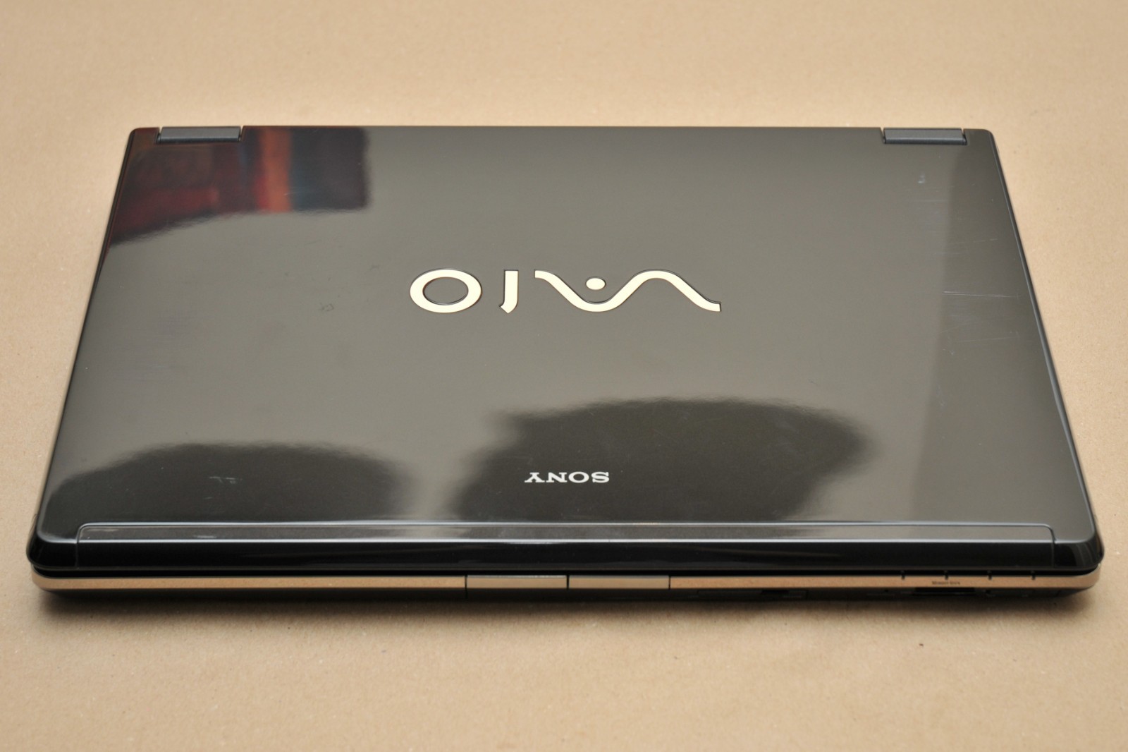 Sony VAIO VGN-AR190G CDuo T2500 GeForce Go 7600 128GB SSD 3GB RAM Windows Vista