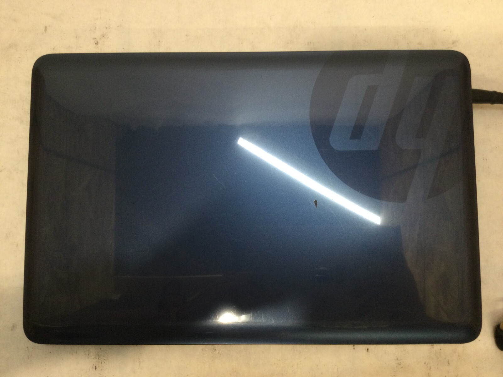 HP 2000-2d19WM 15.6” / AMD E-300 @ 1.30GHz / (MISSING PARTS!) MR