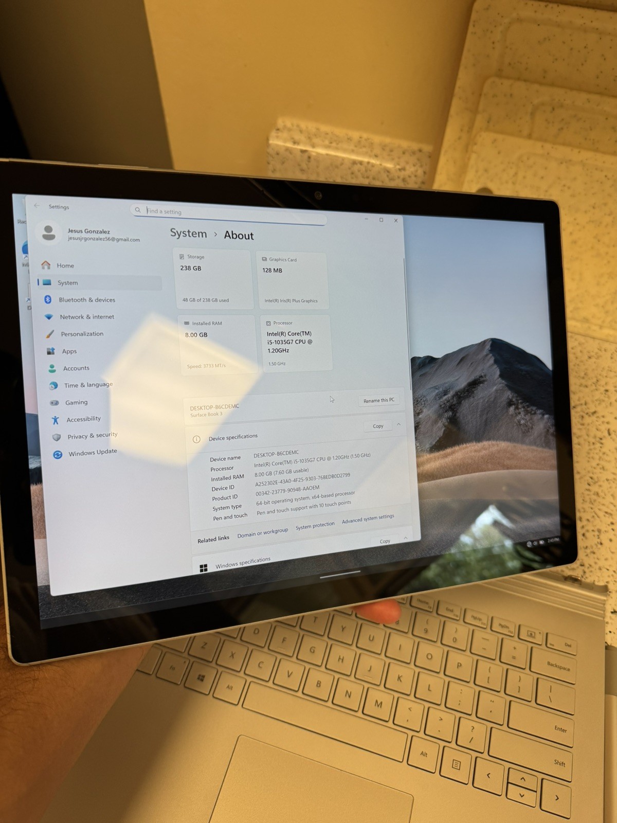 Microsoft Surface Book-3 13.5″ (256GB SSD; Intel Core i5-1035G7 1.2GHz; 8GB)…