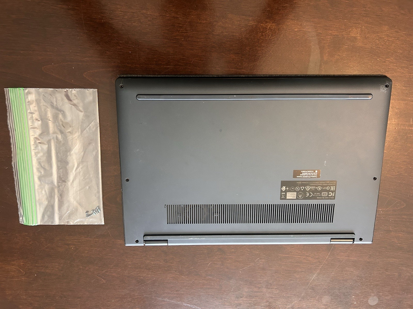 Lenovo Yoga 6 Denim AMD Rysen 5 4500U 13” – No SSD – For Parts / Not Working