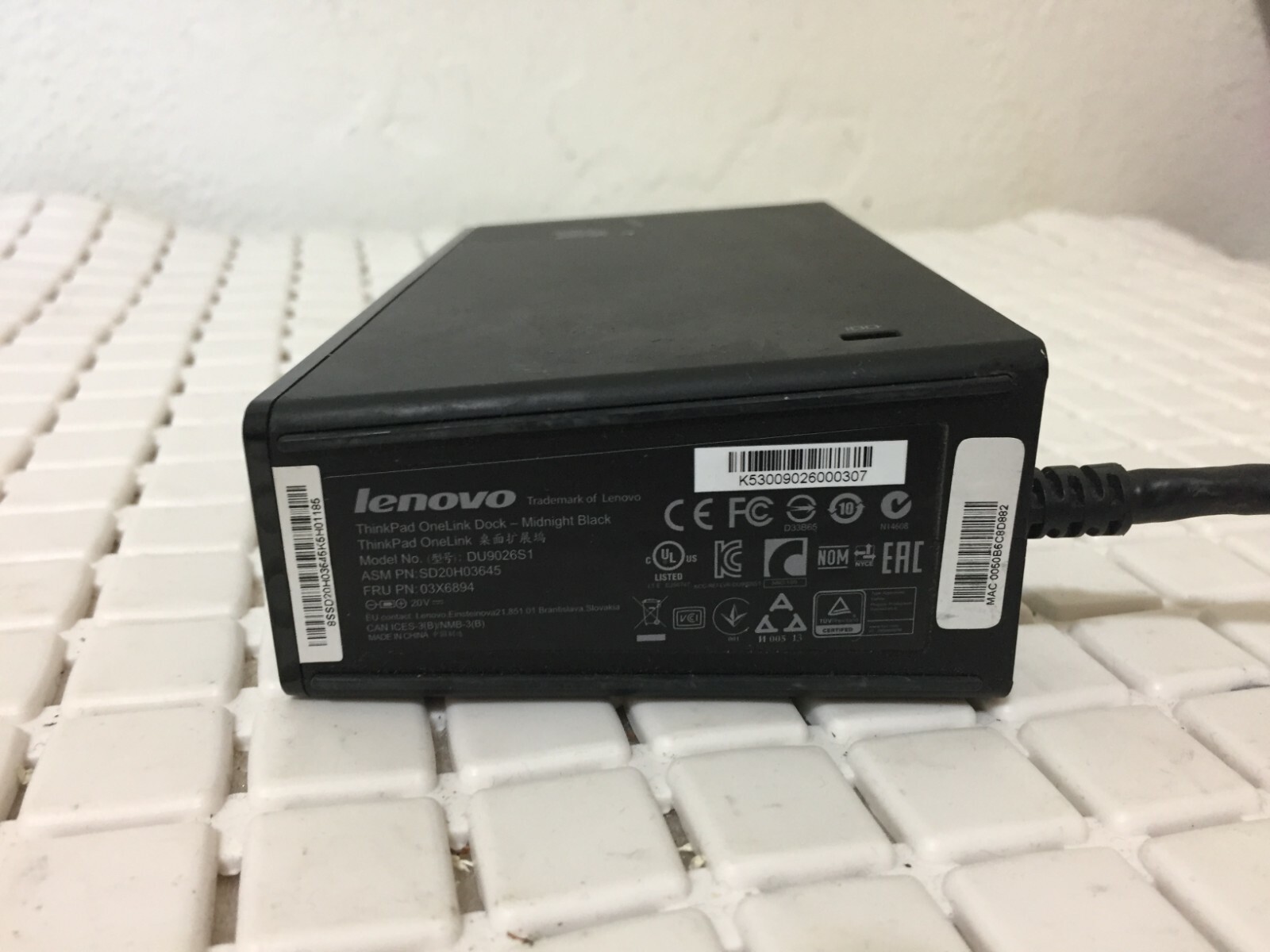 Lenovo THINKPAD Onelink DU9026S1 Docking Station
