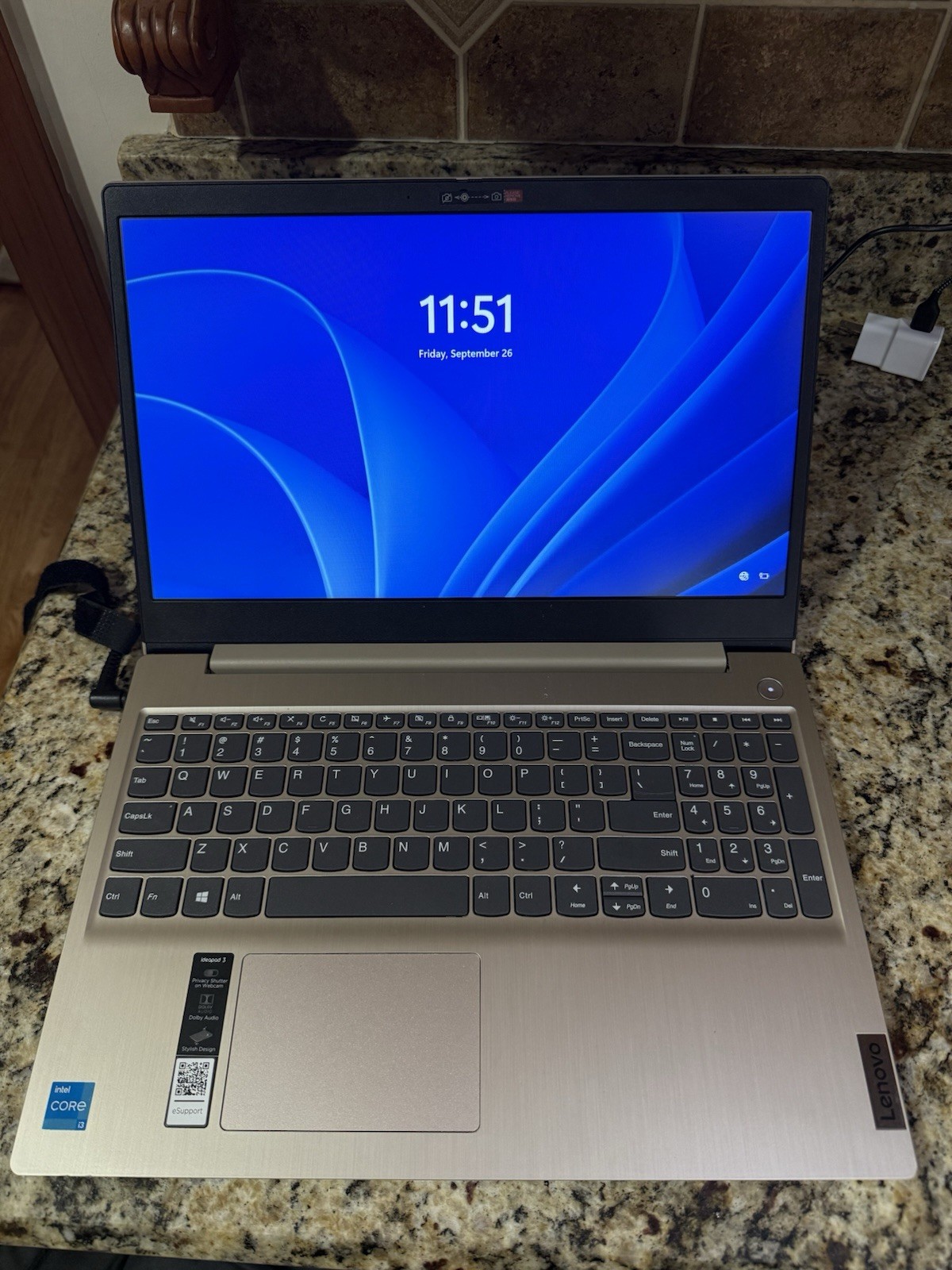 Lenovo IdeaPad 3 15.6″ 15IIL005 Laptop 1TB, Intel Core i3 10th Gen, 1.20GHz, 8GB
