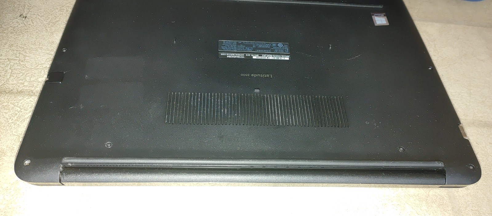 Dell Latitude 3500 Intel Core i5-8265u 8th Gen 1080p laptop Parts Repair