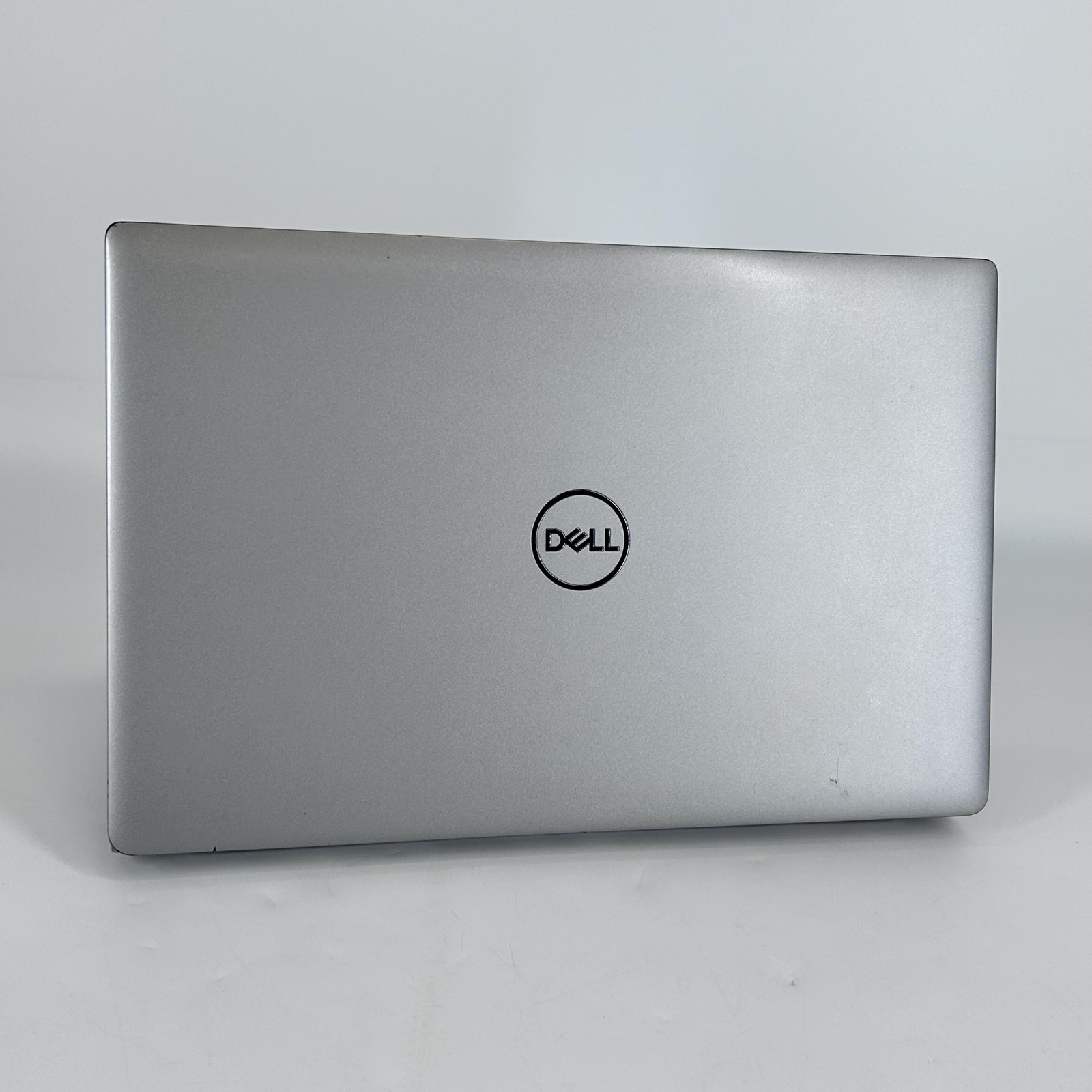 Dell Latitude 5520 15 FHD i5-1135G7 2.40GHz 16GB RAM 256GB SSD Good FRAME SPLIT