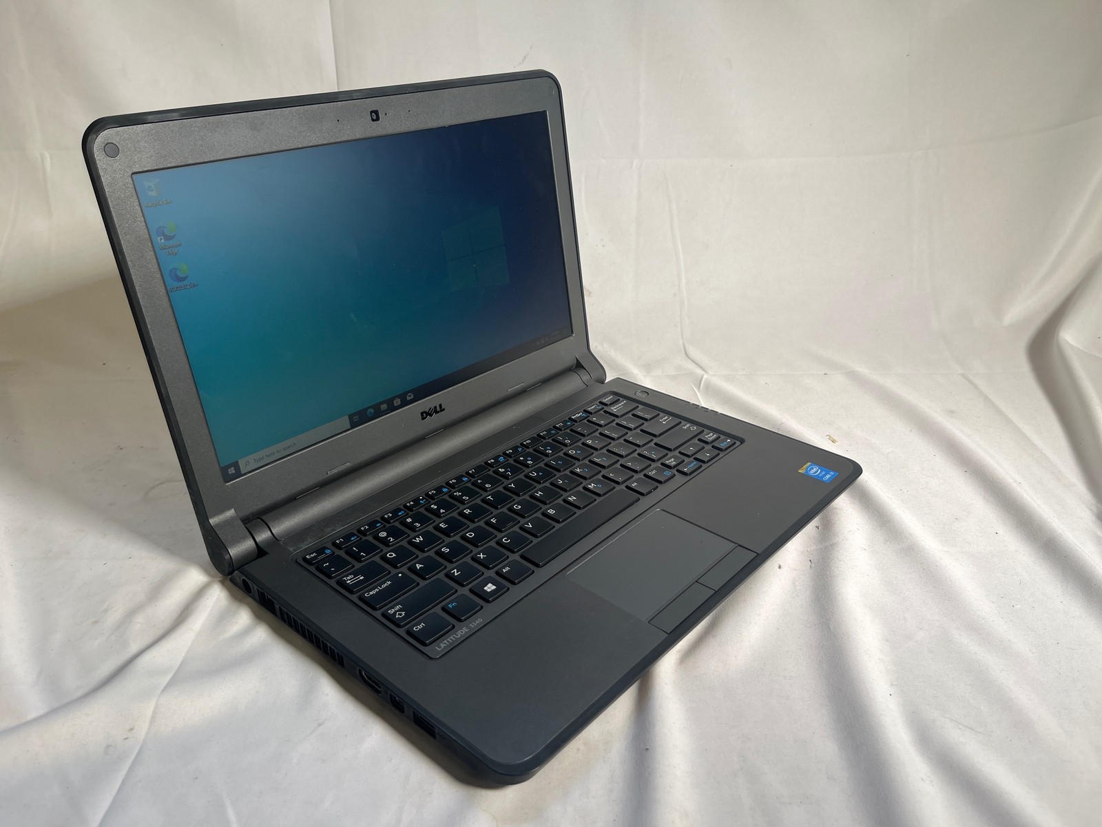 Dell Latitude 3340 i3-4030U 4GB 128GB SSD 13.3″