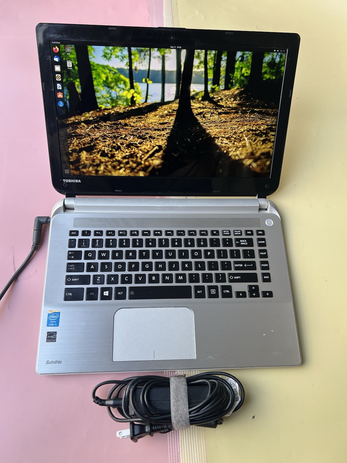 TOSHIBA SATELLITE E45-B4200 Core i5-4210U 6GB RAM 750GB HDMI BLUETOOTH 1920X1080