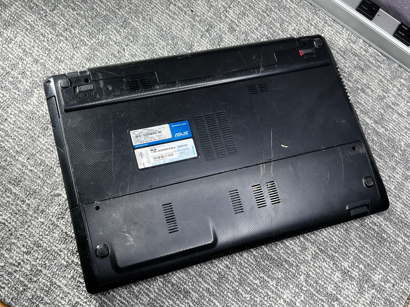 ASUS Inside X55A Laptop 15G29N005501 Parts Or Repair 170473
