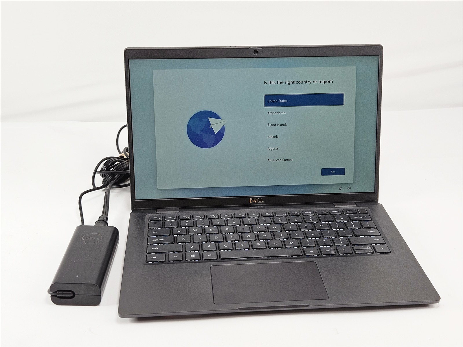 Dell Latitude 7420 14″ i7-1185G7 32GB 512GB SSD Intel Iris Xe Graphics ultrabook