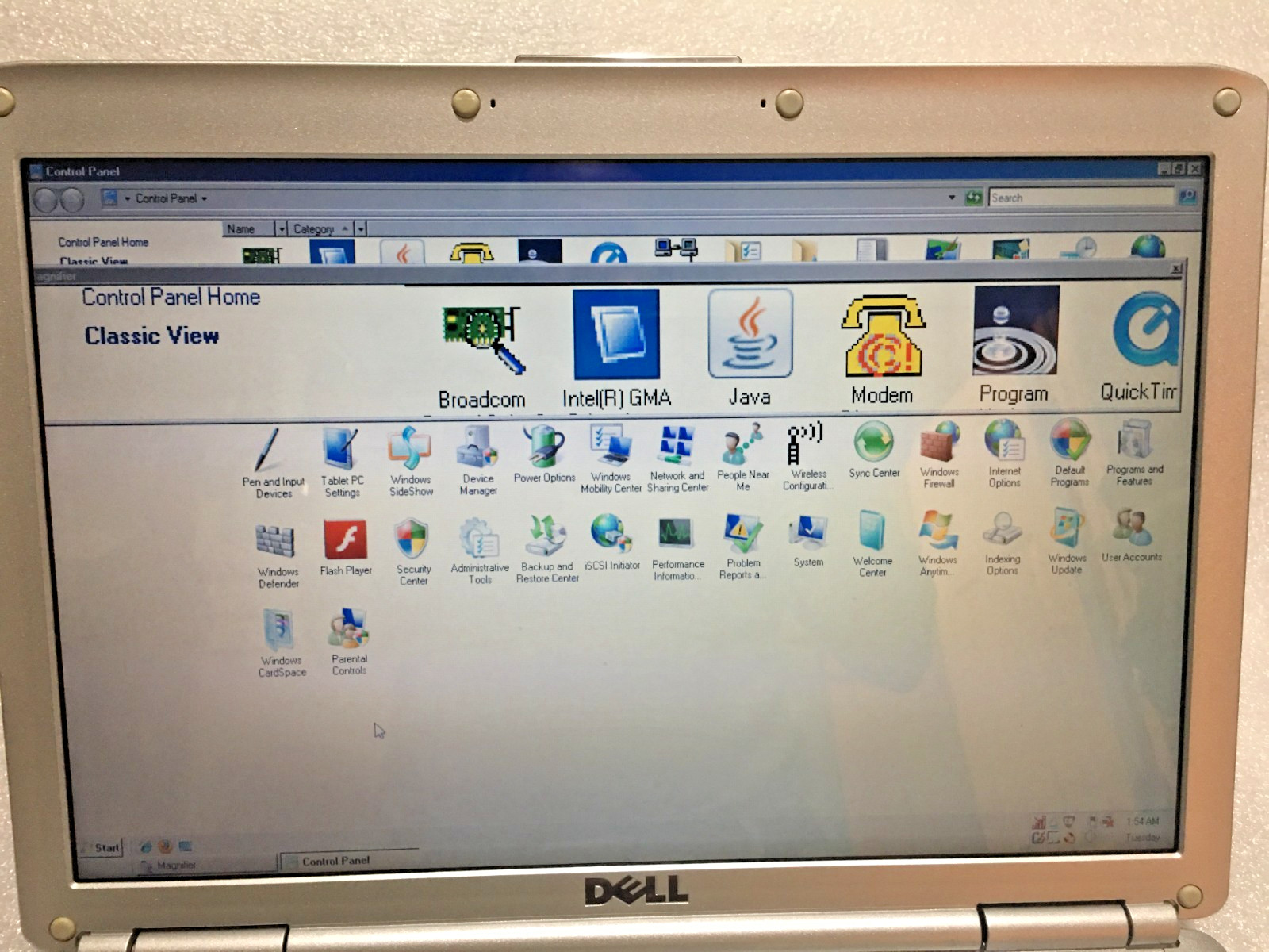 Dell Inspiron 1420 14″ Laptop Intel Core 2 Duo 1014MB Intel (R) Cote (TM) 2 DUO