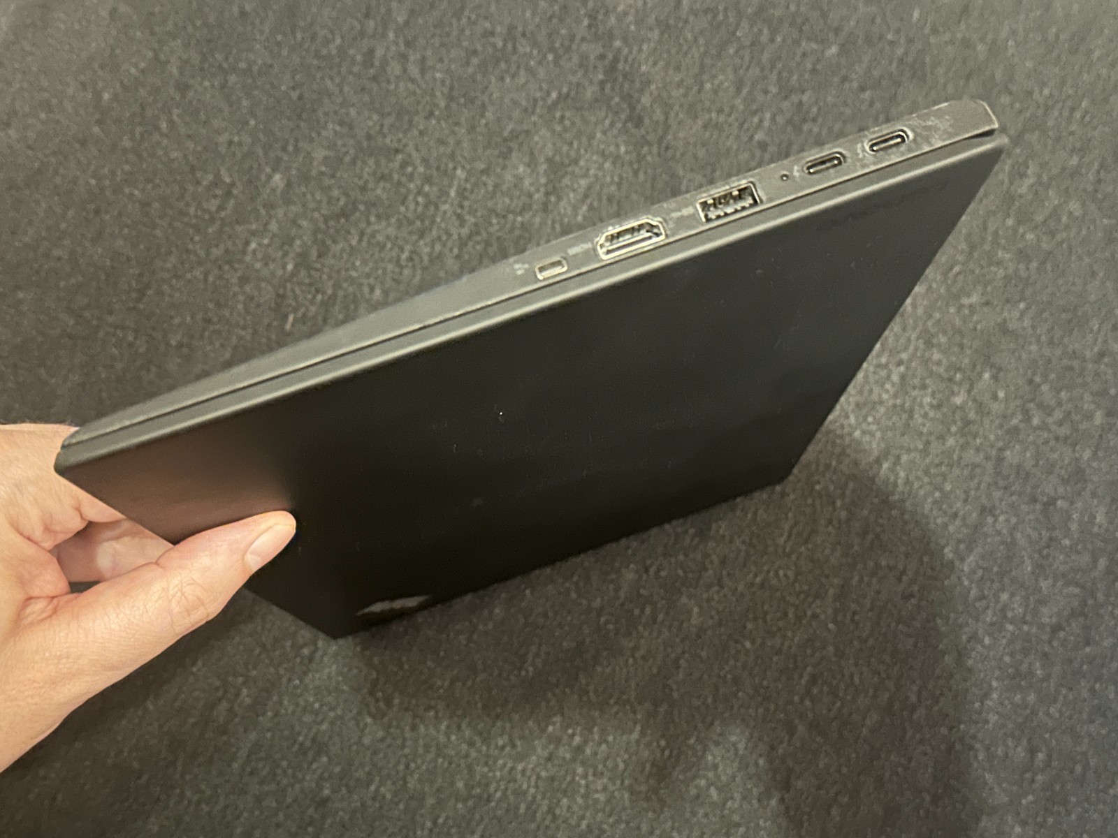 Lenovo ThinkPad X1 Carbon 5th Gen (256GB SSD Intel Core i5-7300U 3.5GHz 16GB)