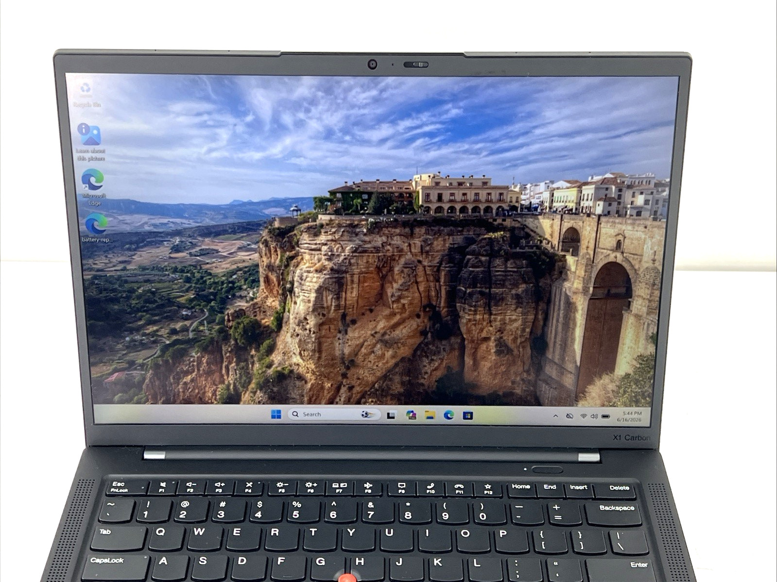 Lenovo ThinkPad X1 Carbon Gen 10 14″ TOUCH i7-1270P 16GB RAM 512GB SSD Win11 Pro