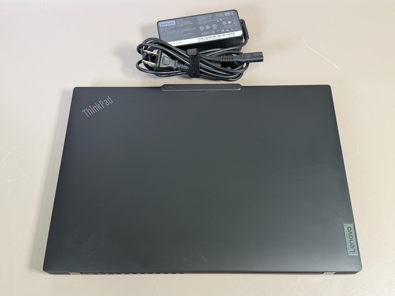 2025 LENOVO THINKPAD P14s GEN 5 AMD RYZEN 5 PRO 8640HS 16GB 512GB SSD 14″ LAPTOP
