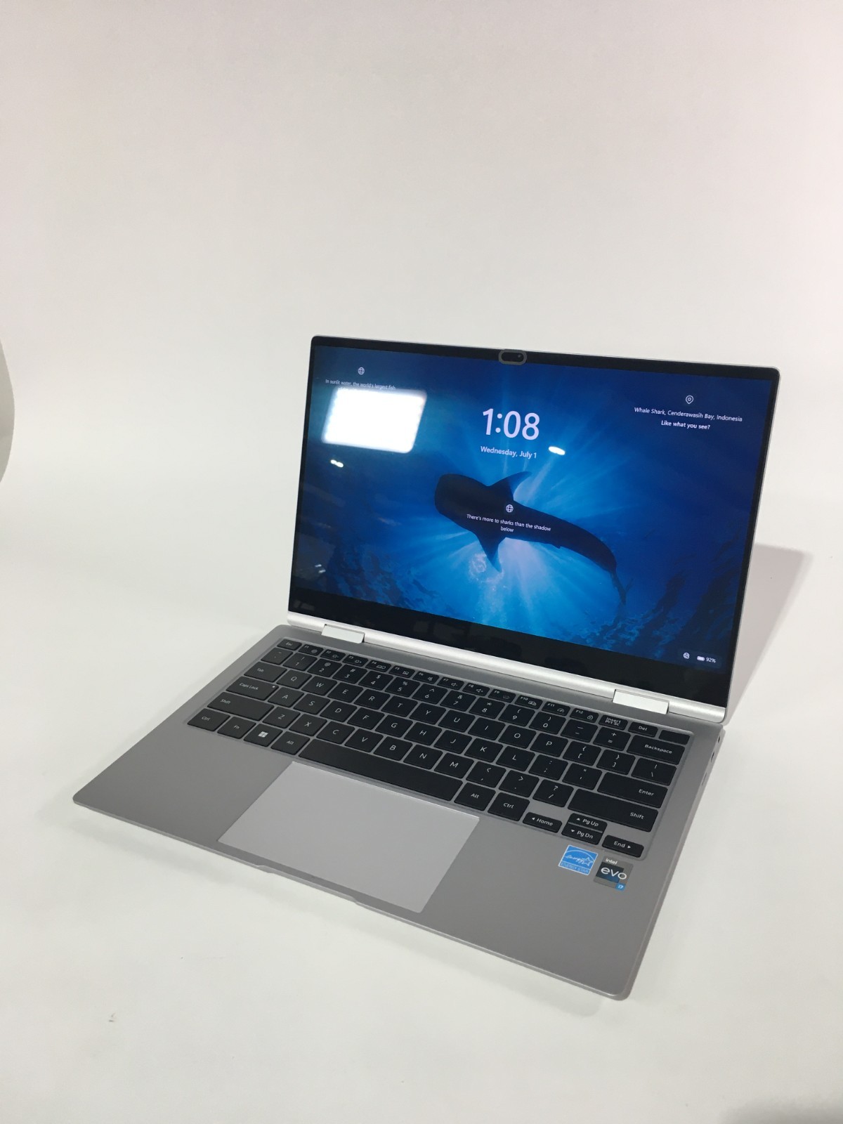 Samsung Galaxy Book2 Pro 360 2-in-1 13.3” i7-1260P 16GB 512GB SSD Silver