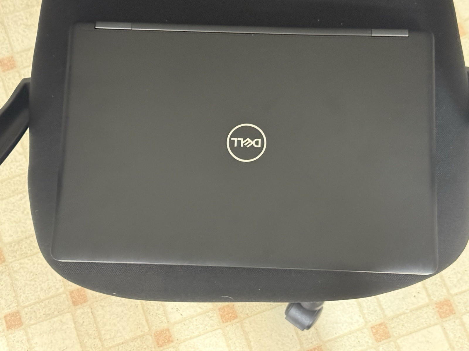 Dell Precision 3530 Laptop – 2.3 GHz i5-8300H 16GB Ram 1TB SSD Webcam P600 4GB”