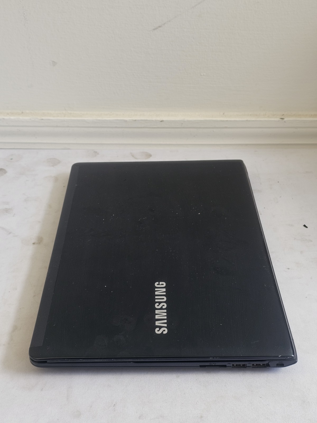 Samsung NP470R5E Laptop – i5-3230m – 6GB RAM – BAD BATT – Parts/Repair – READ