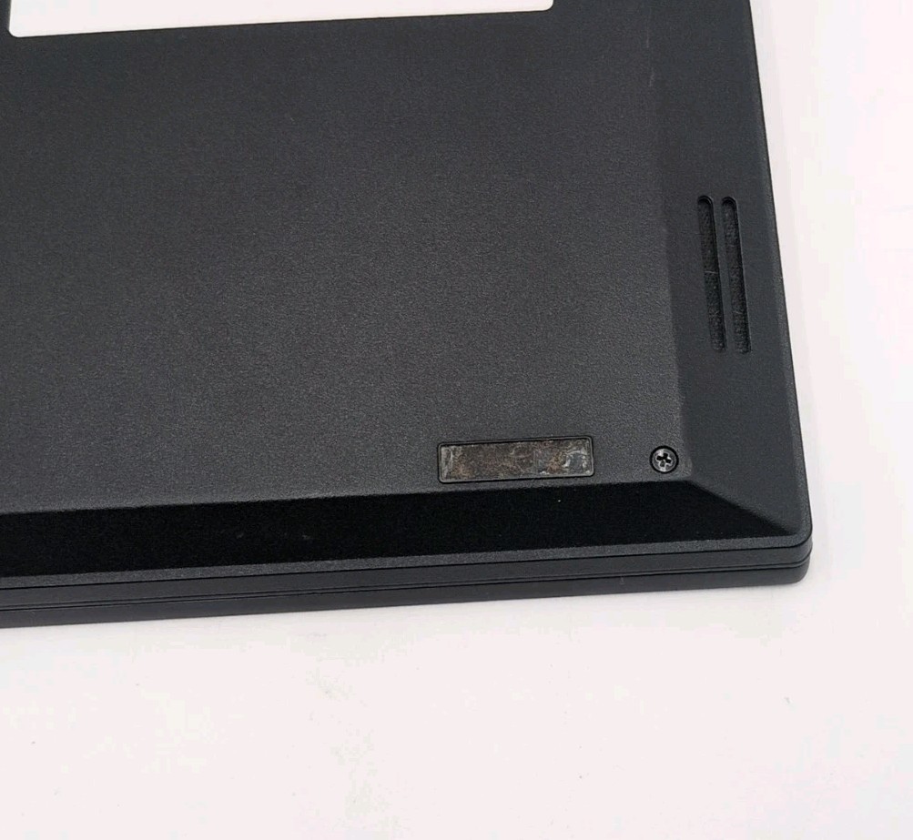 Lenovo ThinkPad E590 15.6″ Laptop i7-8565U 16GB RAM 512GB NVMe Win 11 P Grade C