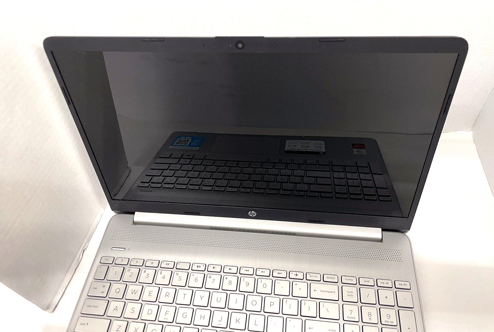 HP 15-EF1081NR 4GB Ram 256GB SSD Laptop Notebook w11h