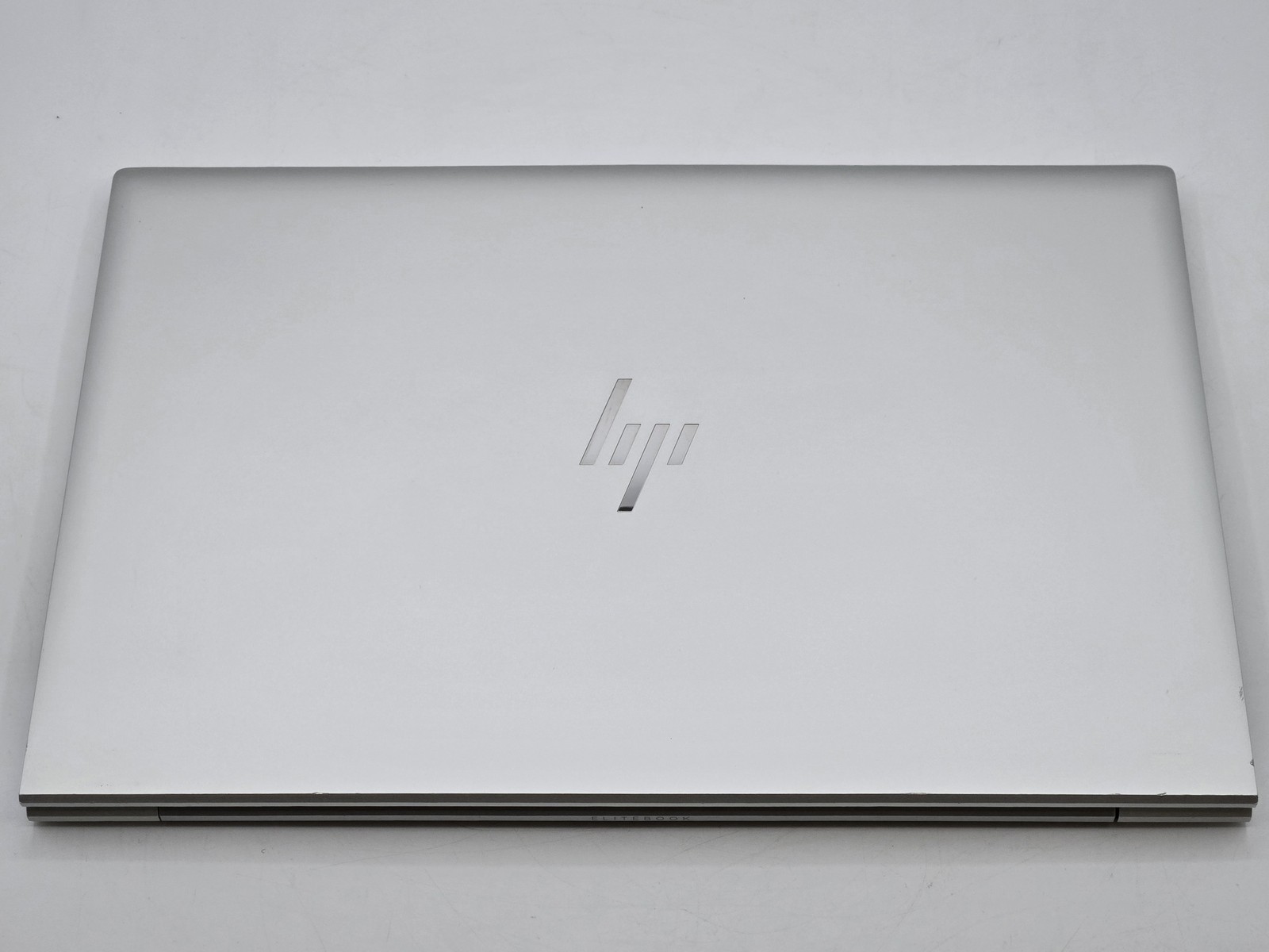 HP ELITEBOOK 855 G8 15″ FHD Touch RYZEN 7 PRO 5850U 512GB SSD 16GB W11P Backlit