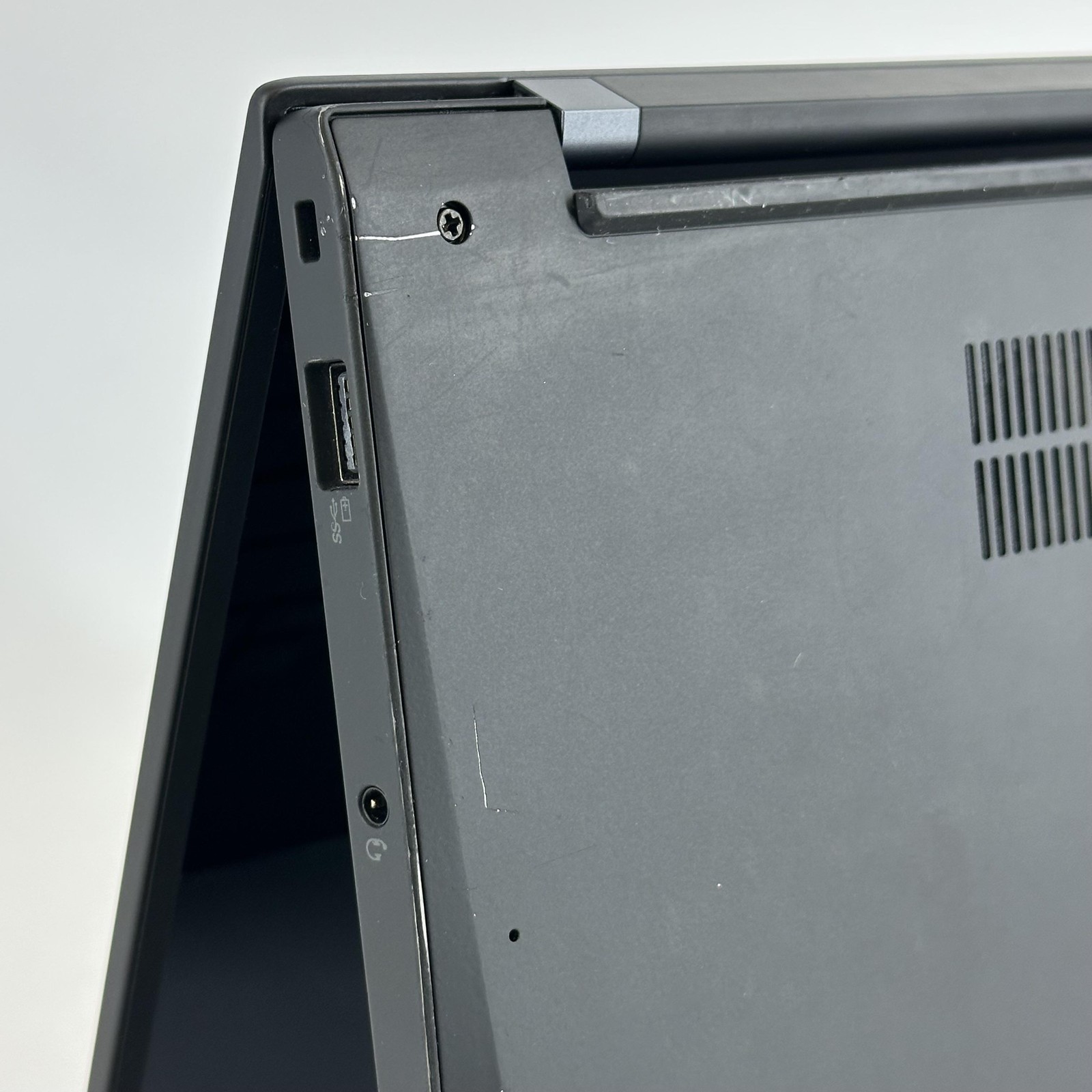 Lenovo ThinkPad X1 Carbon Gen 9 14 UHD+ i7-1185G7 3.00GHz 16GB 512GB SSD Good