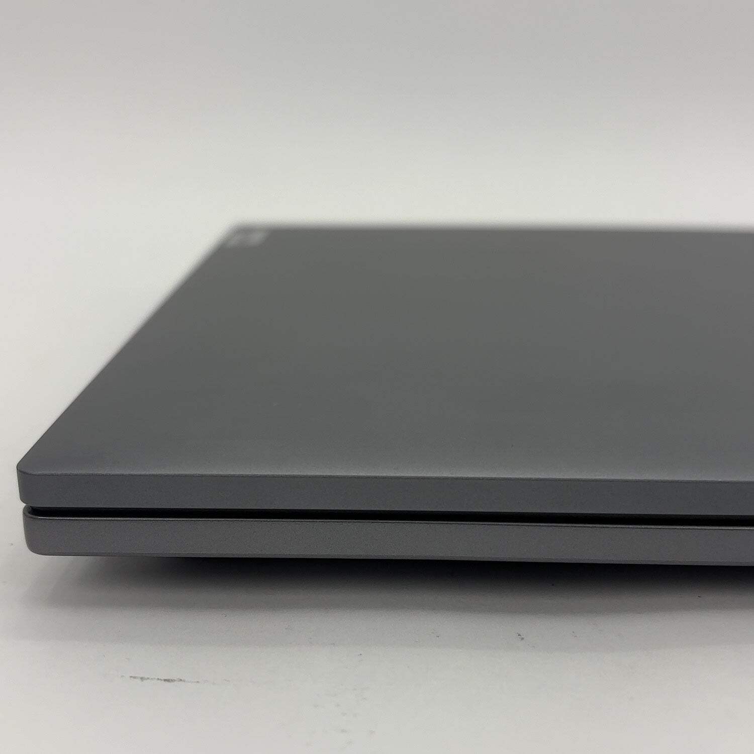 Lenovo ThinkPad T14 Gen 5 21MC000NUS 14″ Ryzen 5 Pro 8540U 16GB RAM 256GB SSD