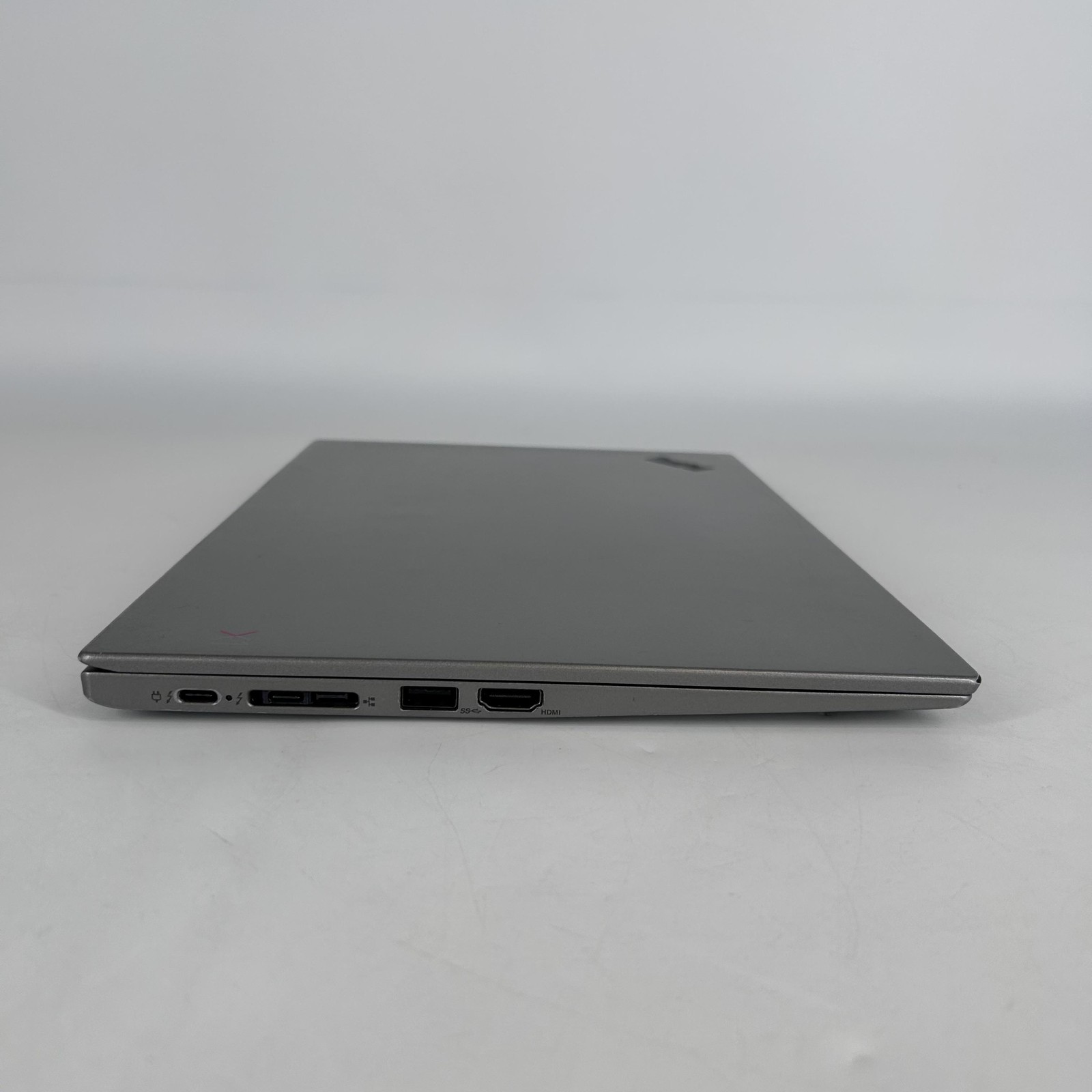 Lenovo ThinkPad X1 Carbon Gen 6 14 FHD i7-8650U 1.90GHz 16GB 512GB SSD Good