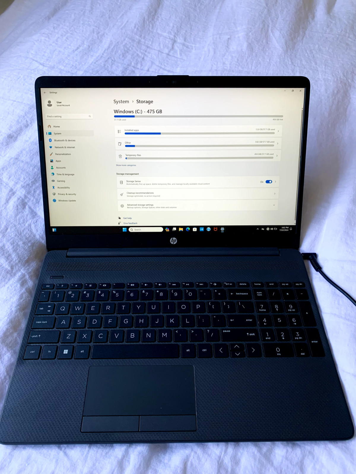 HP 255 15.6″ G9 Laptop, 16 GB RAM, 475 GB Storage, Brand New, Windows 11 Pro