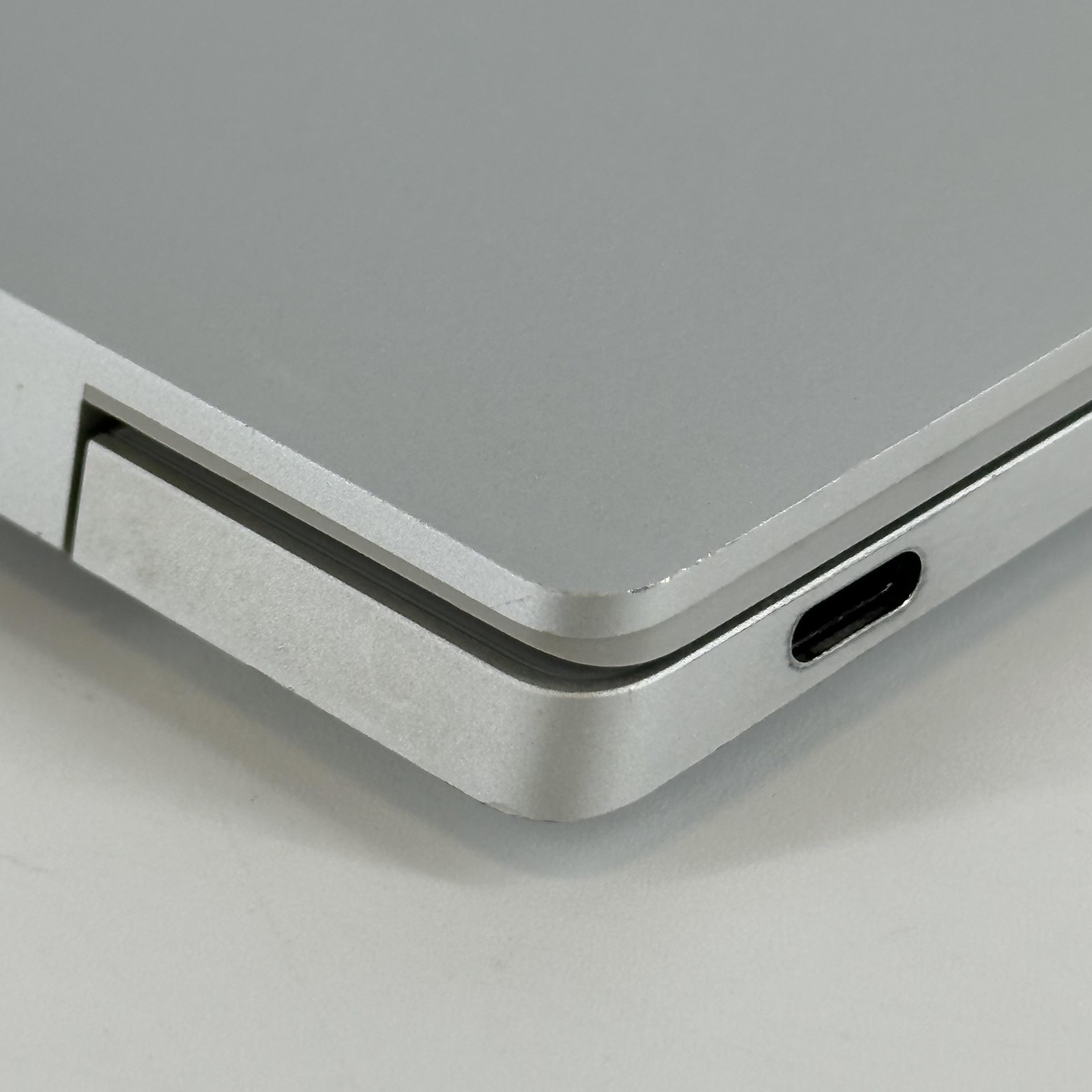 Dell XPS 13 Plus 9320 3.5K TOUCH 1.8 GHz i7-1280P 16GB 512GB SSD Very Good