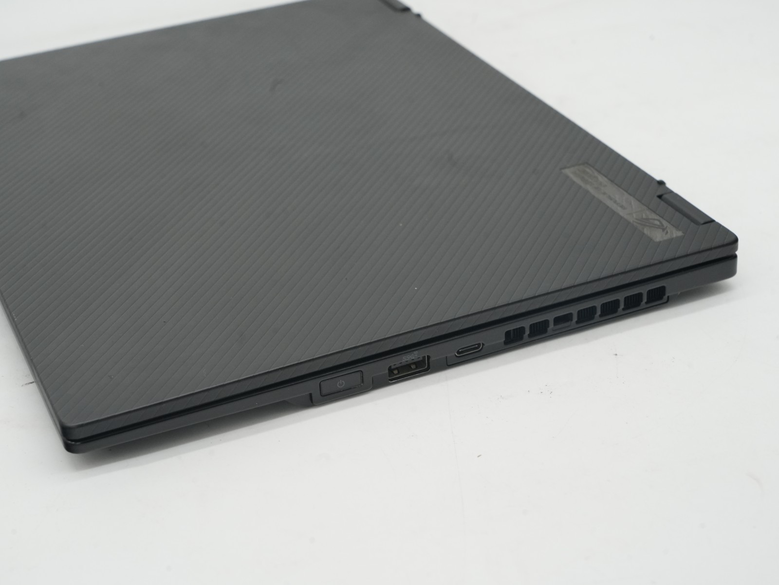 ROG Flow X13 Gaming Laptop NVIDIA GeForce RTX 3050 Ti, AMD Ryzen 9 5900HS, 1TB