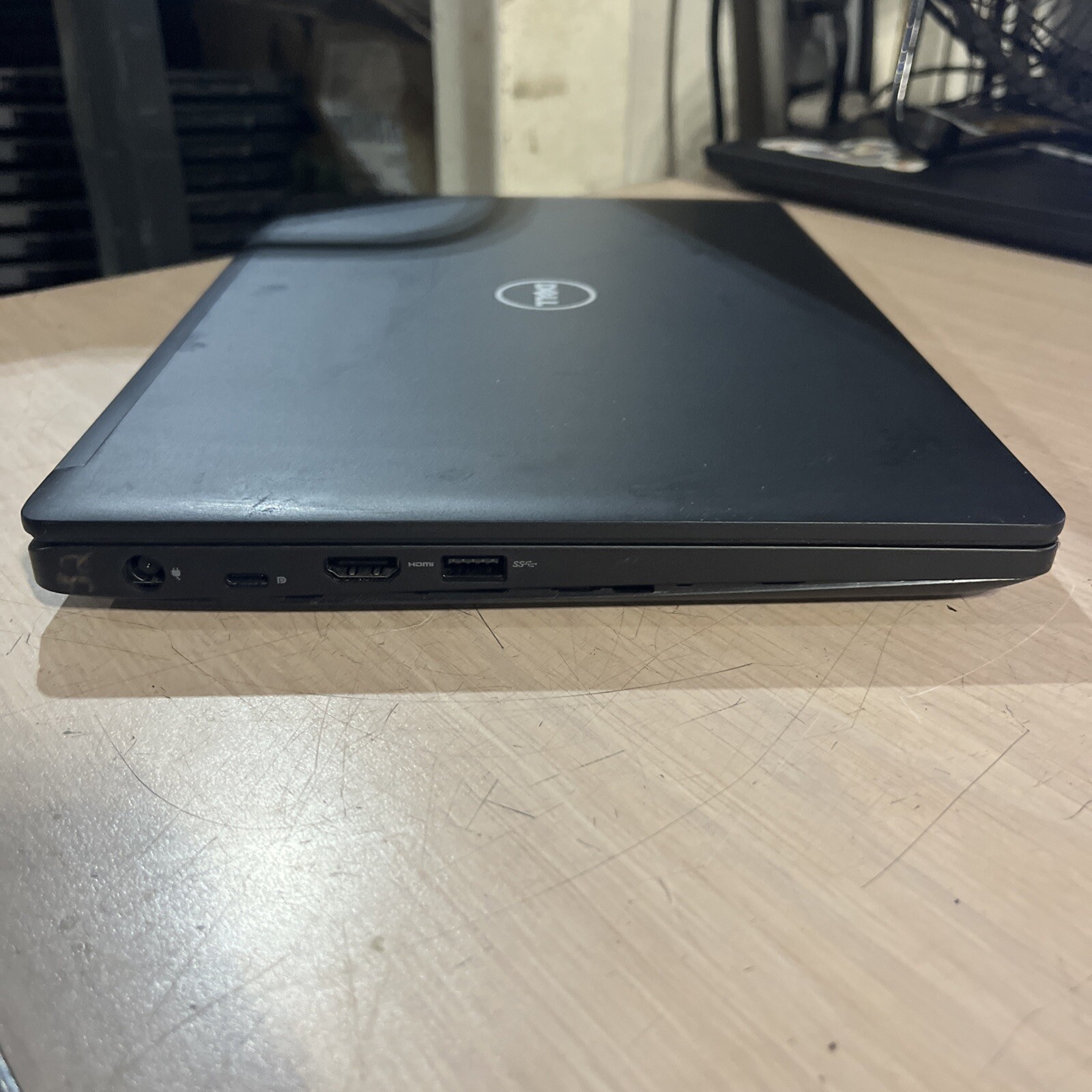 DELL LATITUDE 5280 INTEL CORE I3-7100U 2.40GHZ 8GB RAM NO HD ,