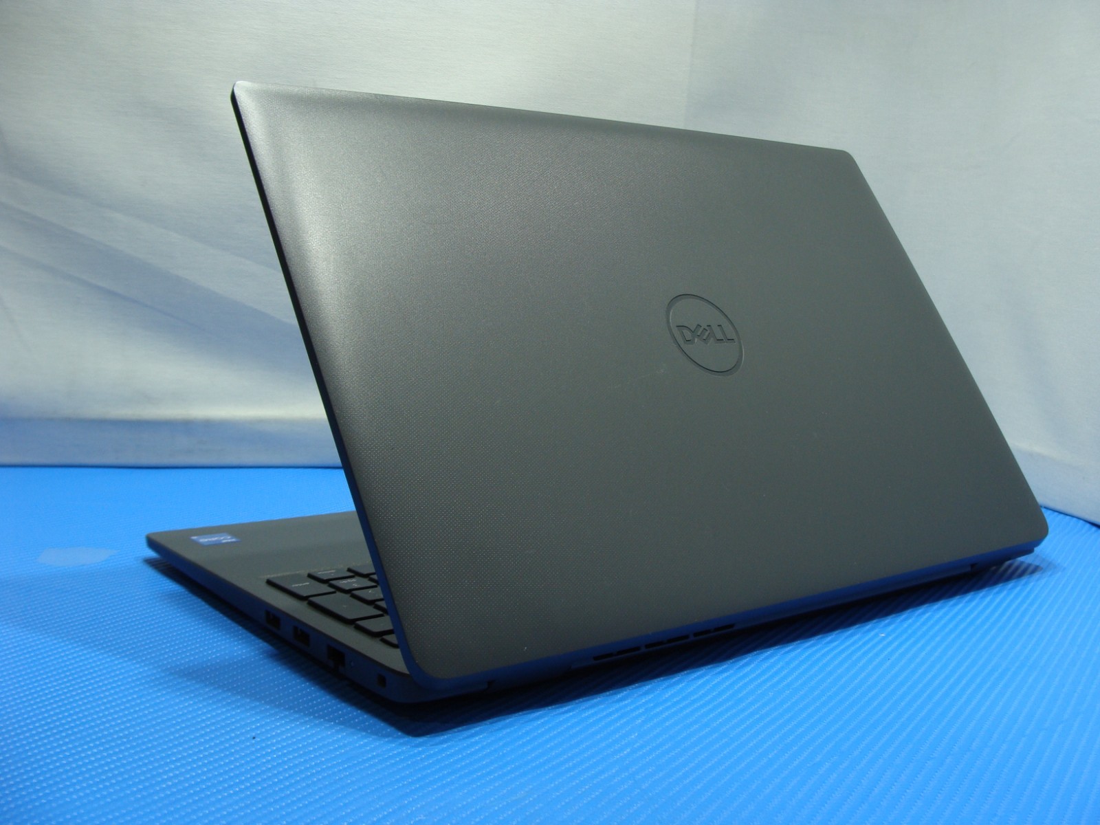 Dell Latitude 3550 15.6″FHD Intel i5-1335U 1.3GHz 16GB 512GB SSD W11Pro +Charger
