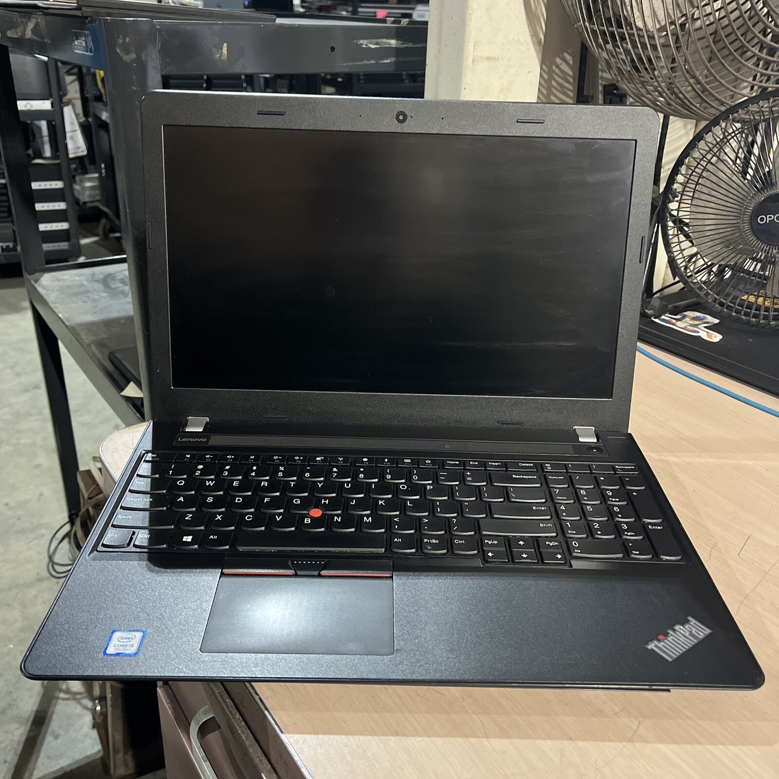 THINKPAD LENOVO E570 INTEL CORE I5 7TH GEN 8GB RAM NO HD ,