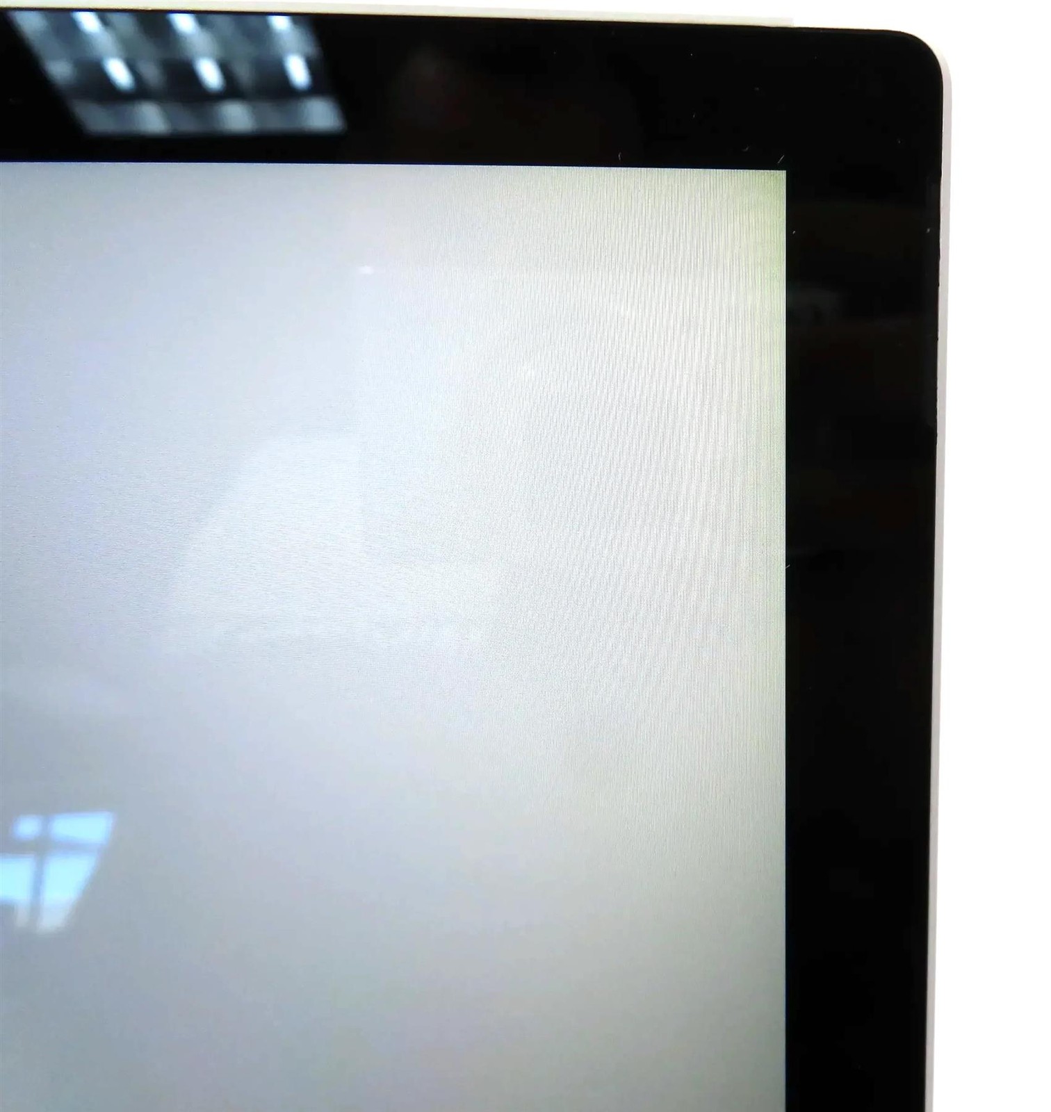 Microsoft Surface Pro 7 1866 Core i7-1065G7 1.3GHz 16GB 512GB Win 11 Pro