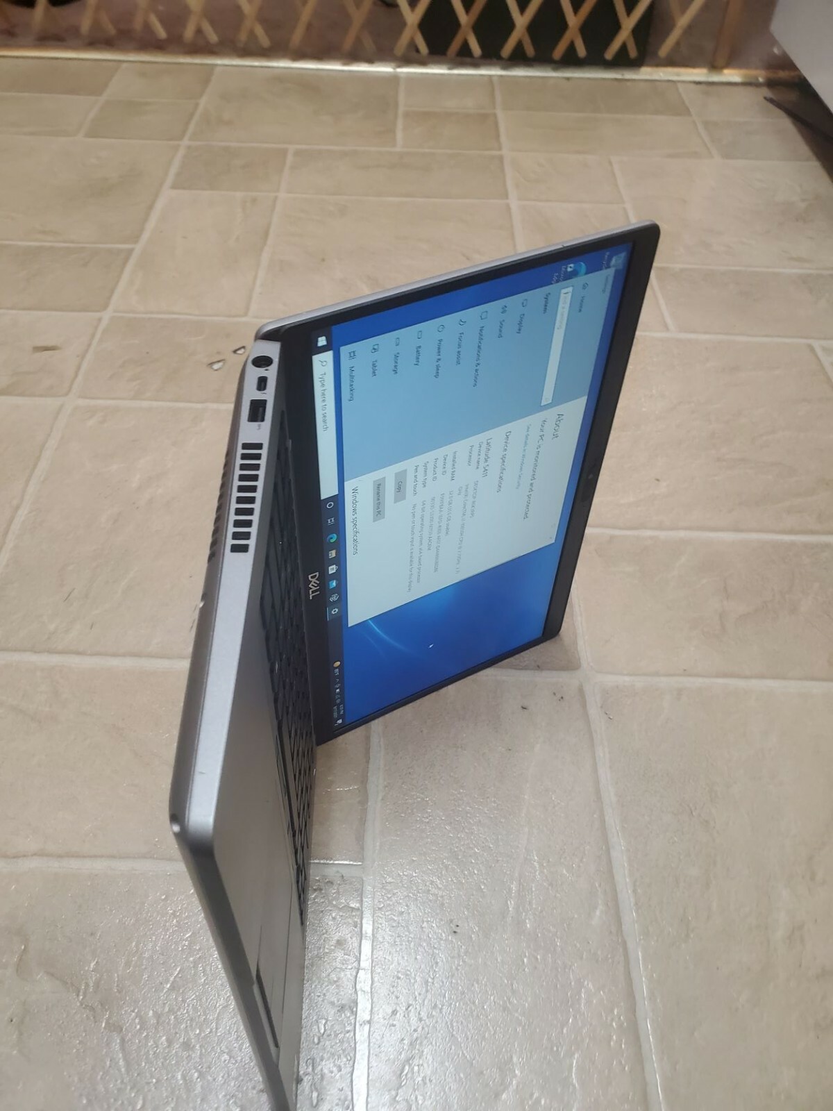 Dell Latitude 5411 14″ (256GB SSD, Intel Core i7 10th Gen., 5.10 GHz, 32GB) Lapt