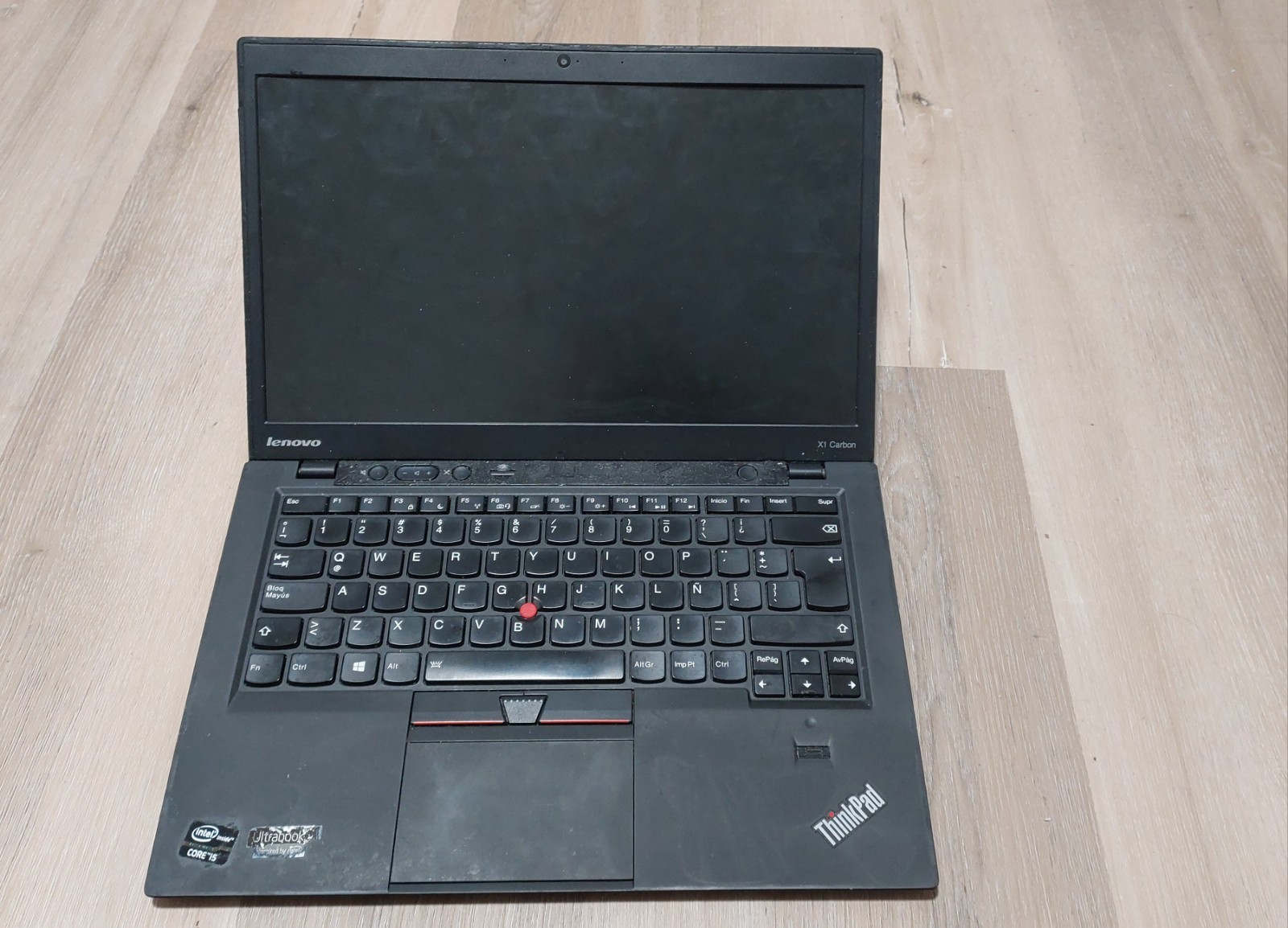 Lenovo ThinkPad X1 Carbon Gen 1 – Working Motherboard / Cracked Screen