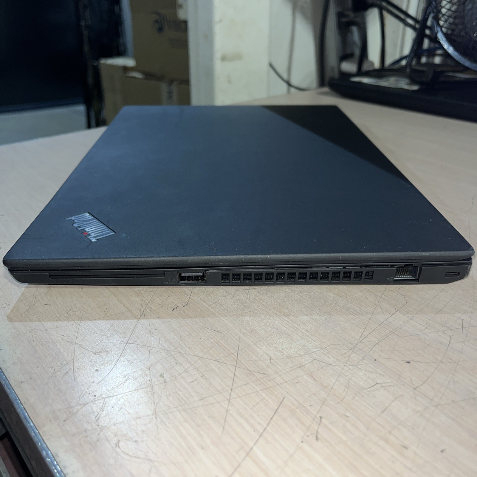 LENOVO THINKPAD T490 INTEL CORE I7 8TH GEN 8GB RAM NO HD