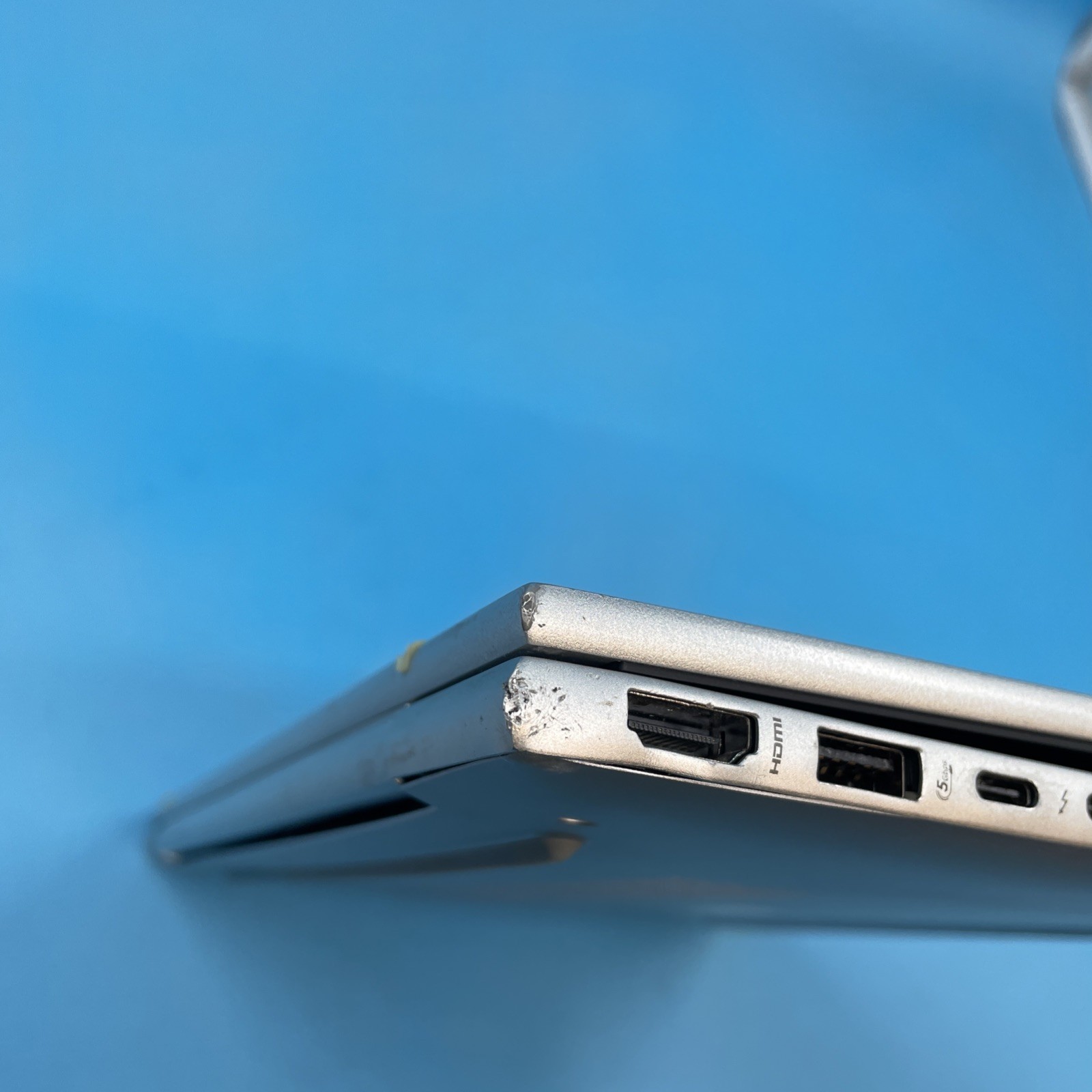 HP EliteBook 840 G11 | Ultra 5 135U | 32GB RAM | 512GB SSD | NO OS | 89% | E909