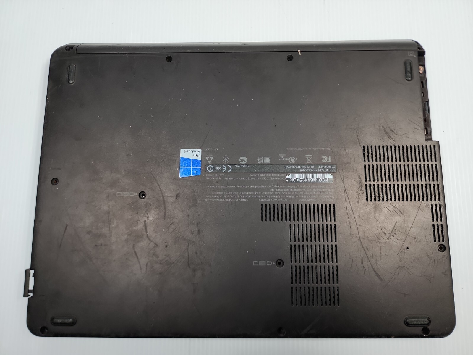 LENOVO ThinkPad Twist S230u Touchscreen Laptop i3 1.80 GHz 4GB NO HDD