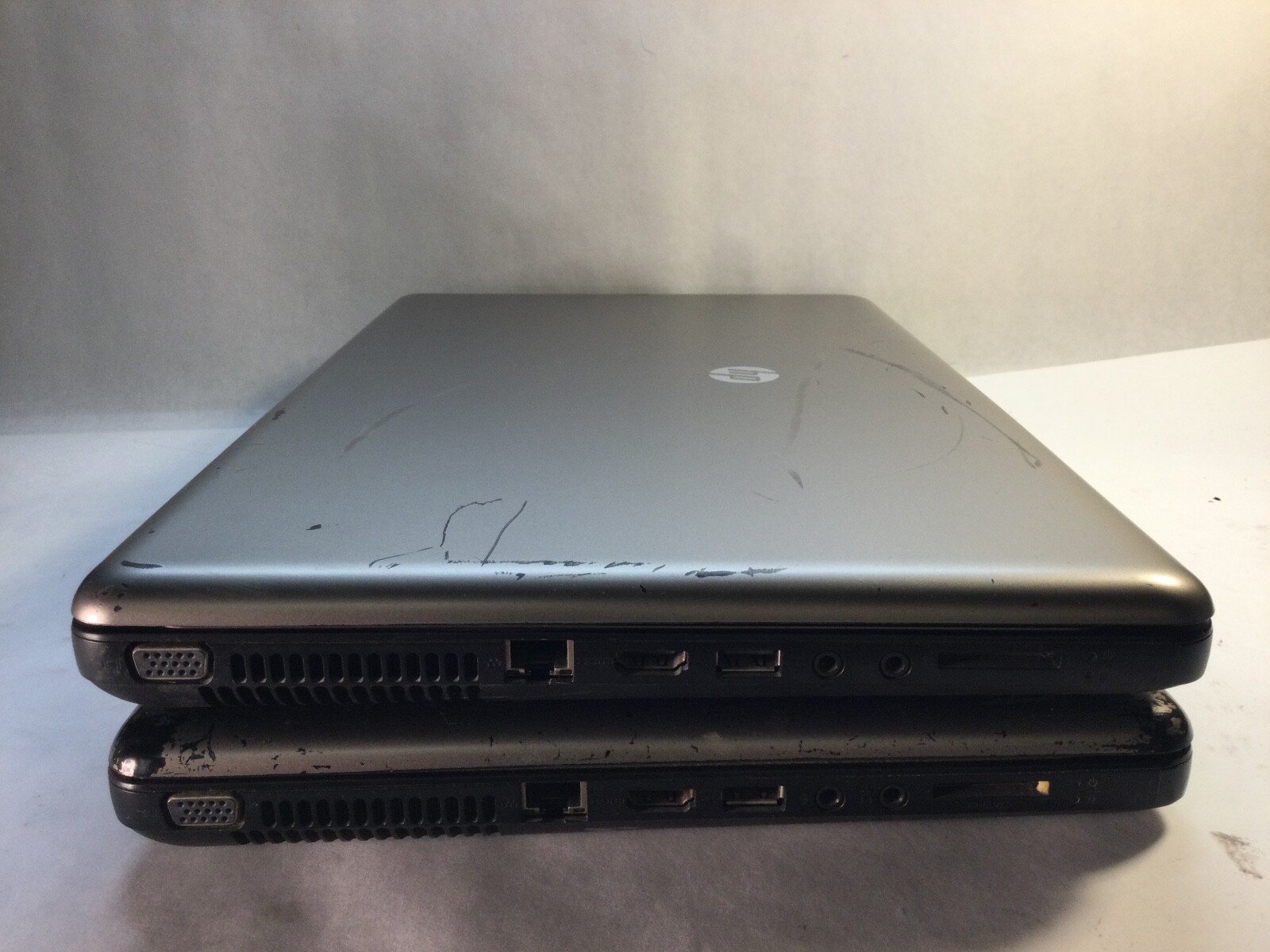 LOT OF 2- HP 635 15″ Laptop AMD E-300 -BOOT/FOR PARTS -MZ