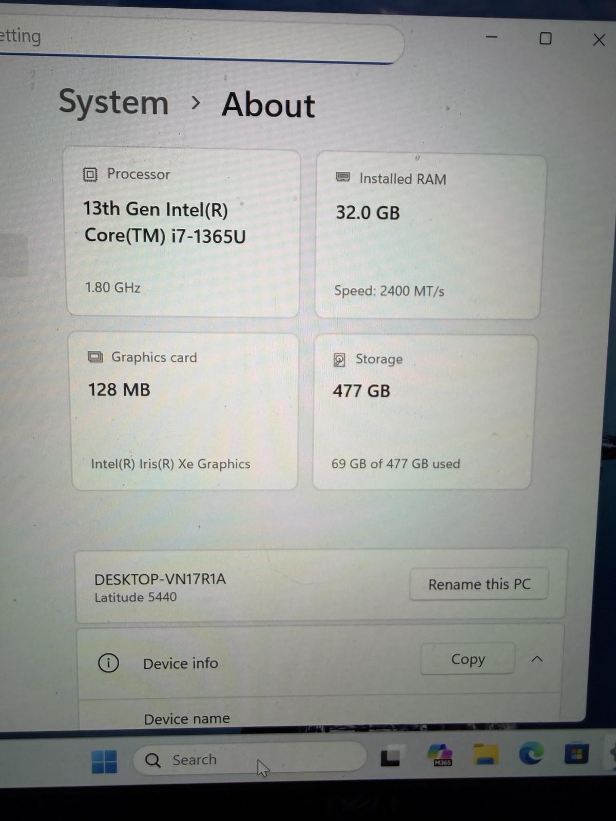 Dell Latitude 5440 14″ – i7-1365U – 32GB RAM – 512GB SSD – Grade B