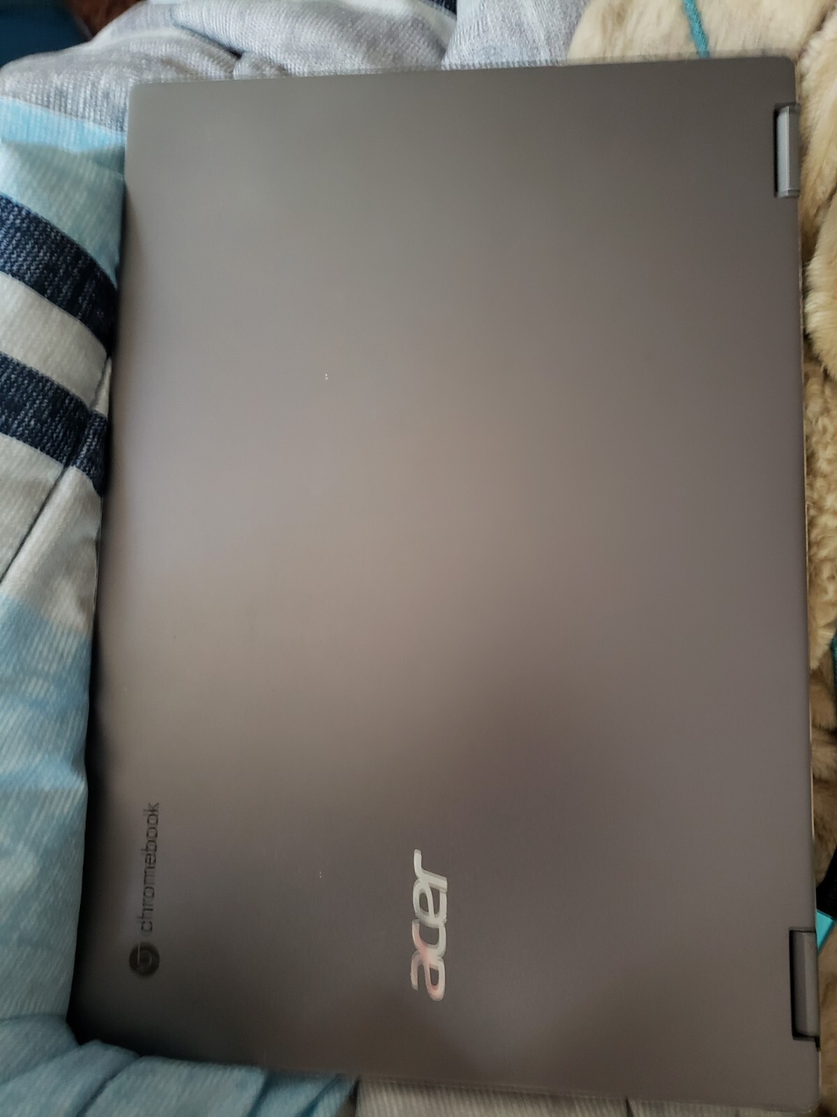 Acer Chromebook Spin 514 CP514-1HH-R0SS 14″ (128GB SSD, AMD Ryzen 5 3000 Series,