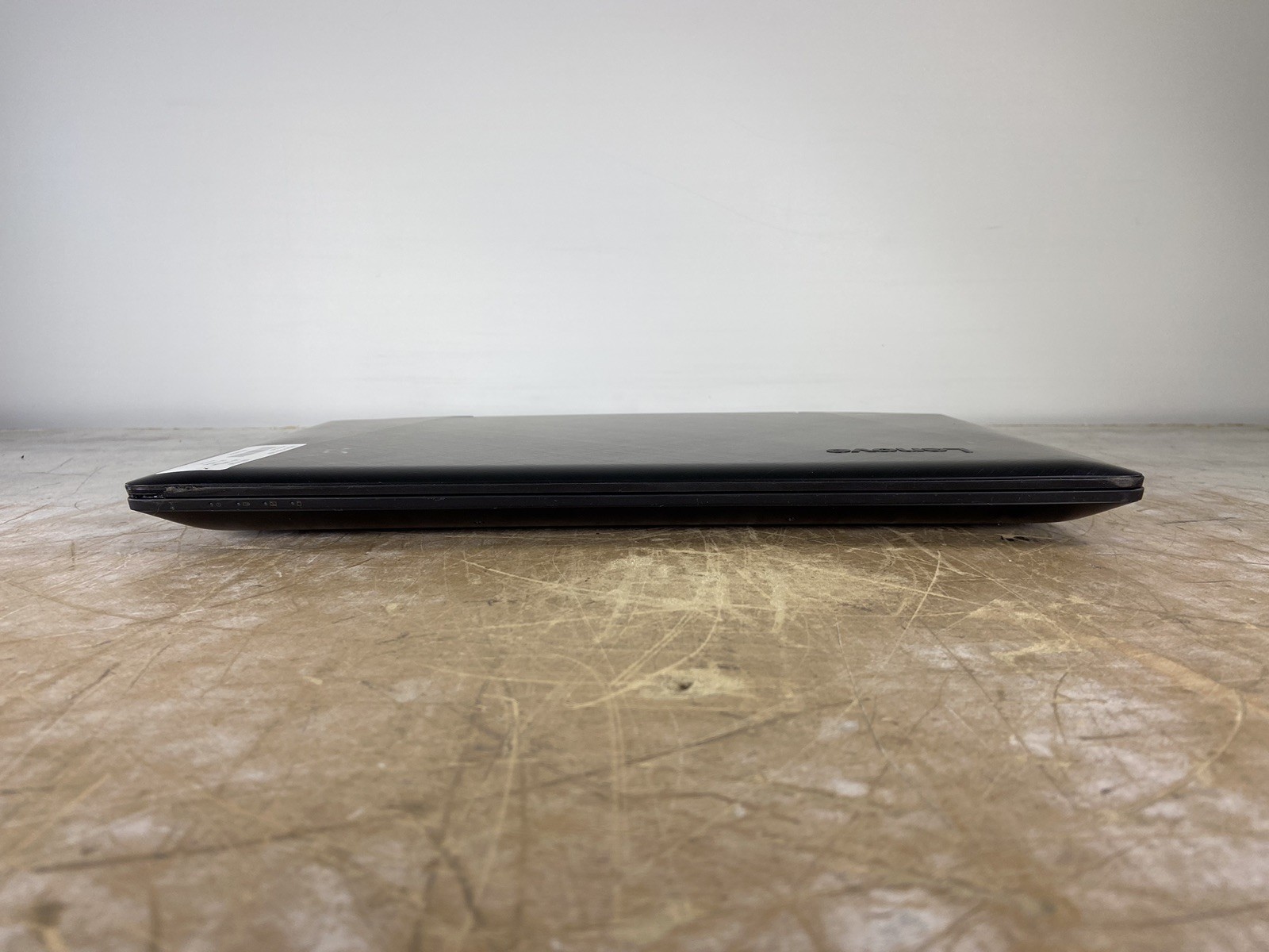 LENOVO Y700-15ISK i7-6700HQ @ 2.60GHz, 8GB RAM, NO HDD/OS