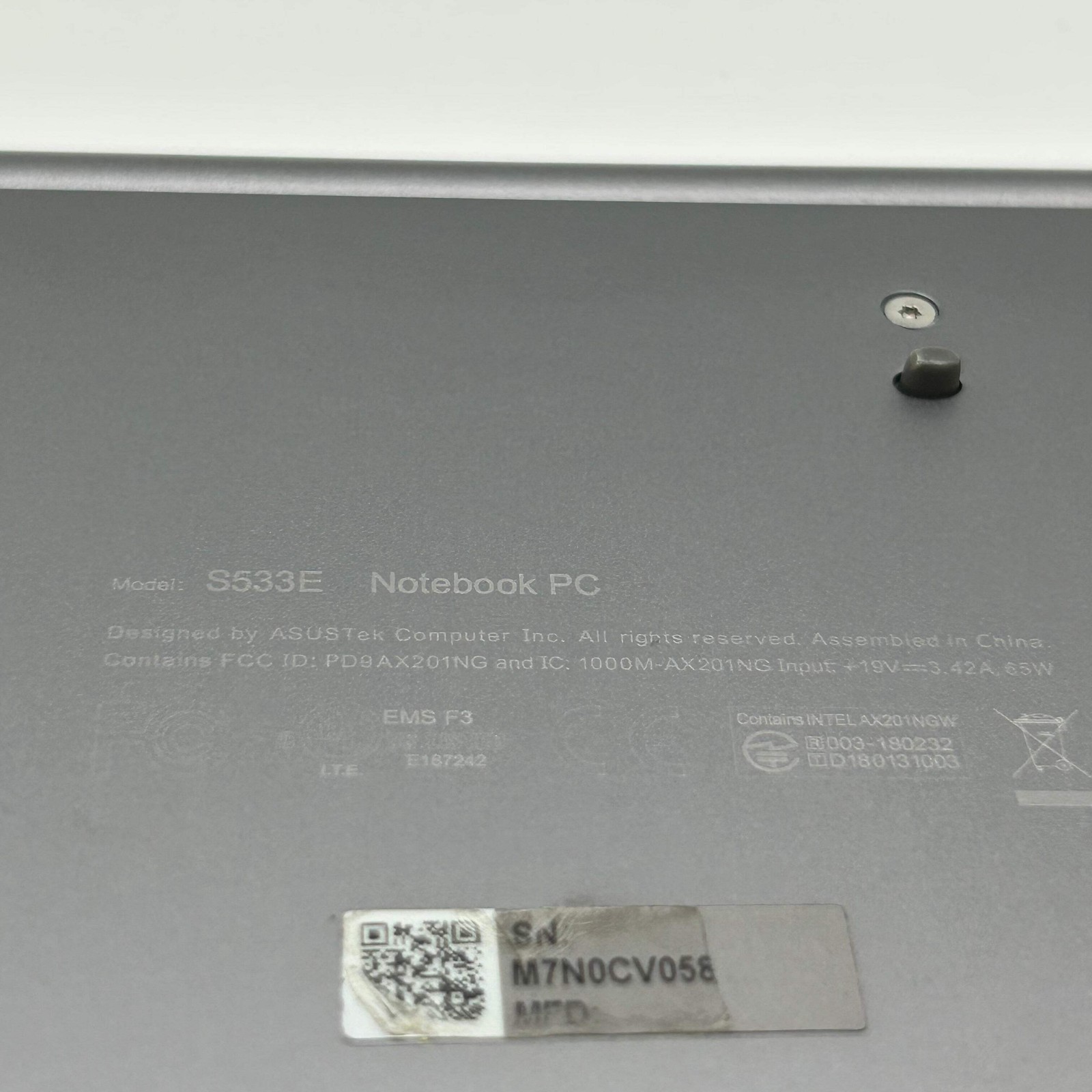 Asus ASUS VivoBook S533E 15.6″ i7-1165G7 8GB DDR4 512GB SSD Silver
