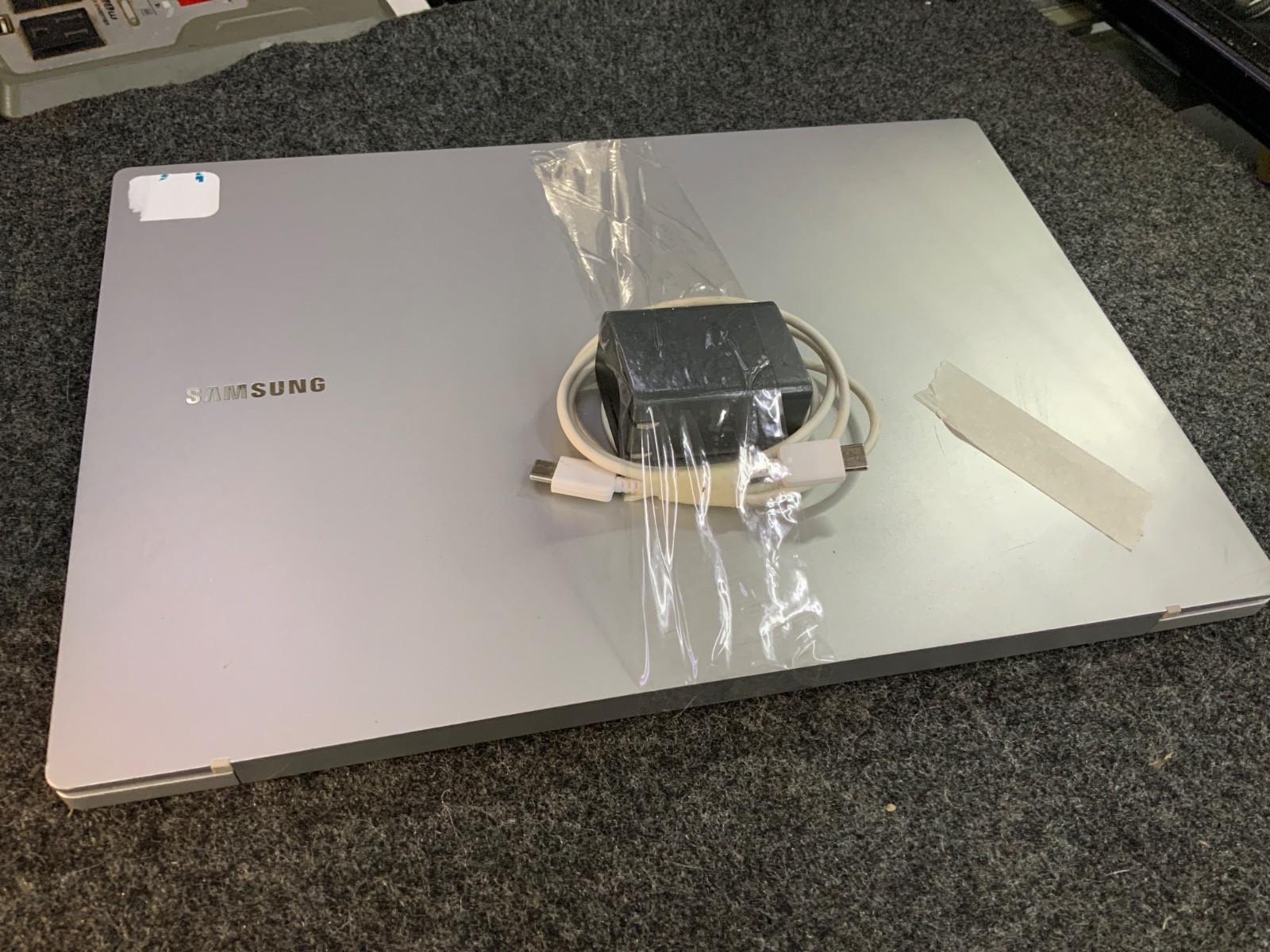 SAMSUNG NP545XLA QUALCOMM SNAPDRAGON 8CX GEN 2 @ 3.5GHz,8GB RAM, 128GB SSD