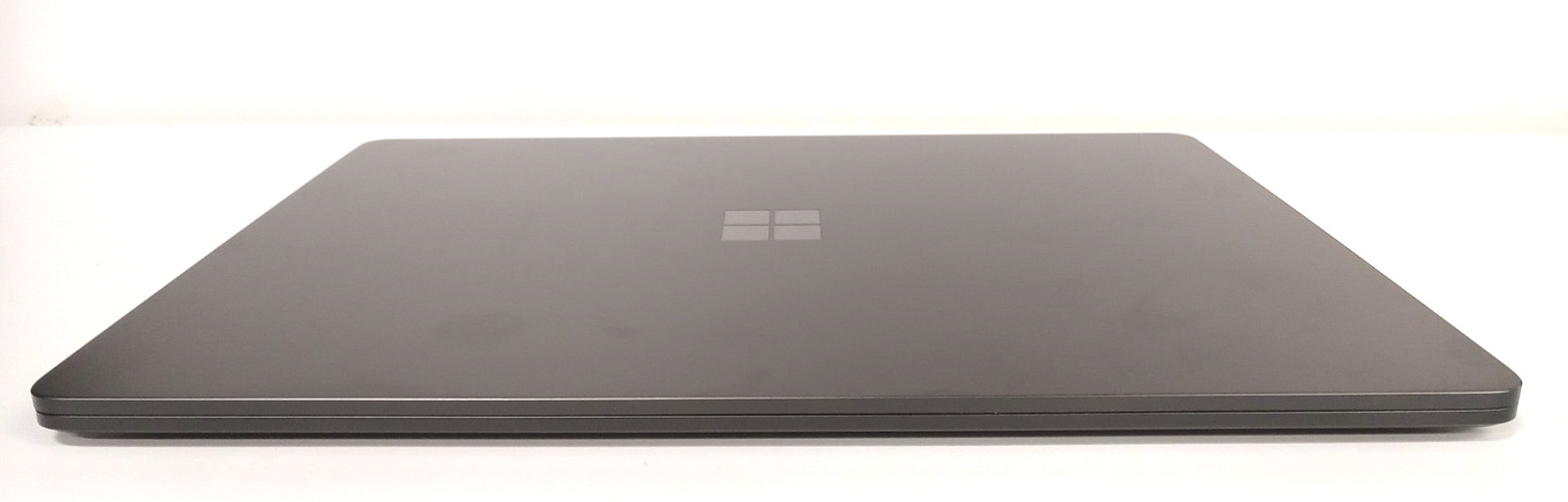 Microsoft Surface Laptop 7 15″ 2037 (1TB NVMe SSD, Snapdragon X Elite, 16GB RAM)